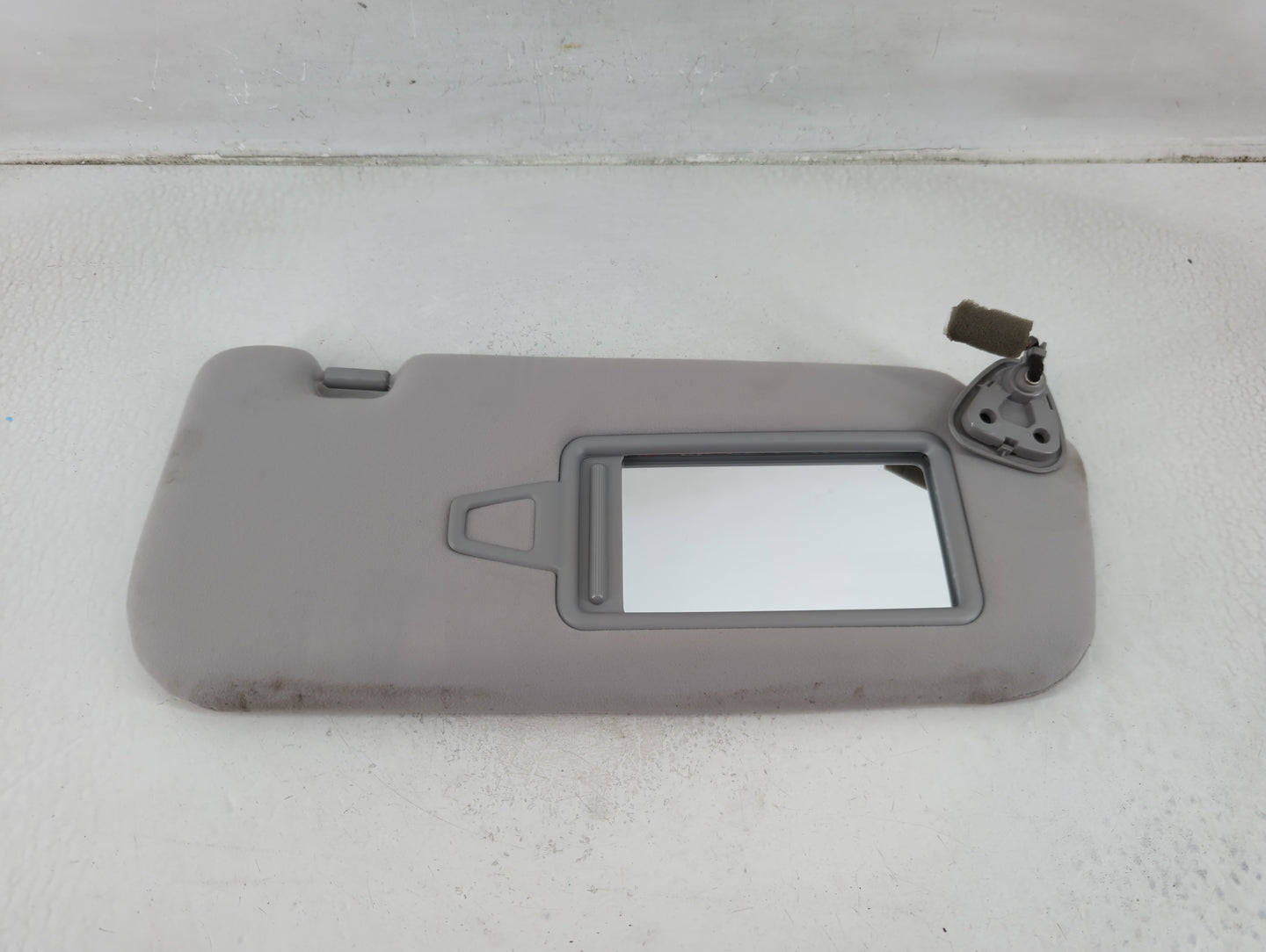 2012-2017 Hyundai Azera Sun Visor Shade Replacement Passenger Right Mirror Fits Fits 2012 2013 2014 2015 2016 2017 OEM Used 