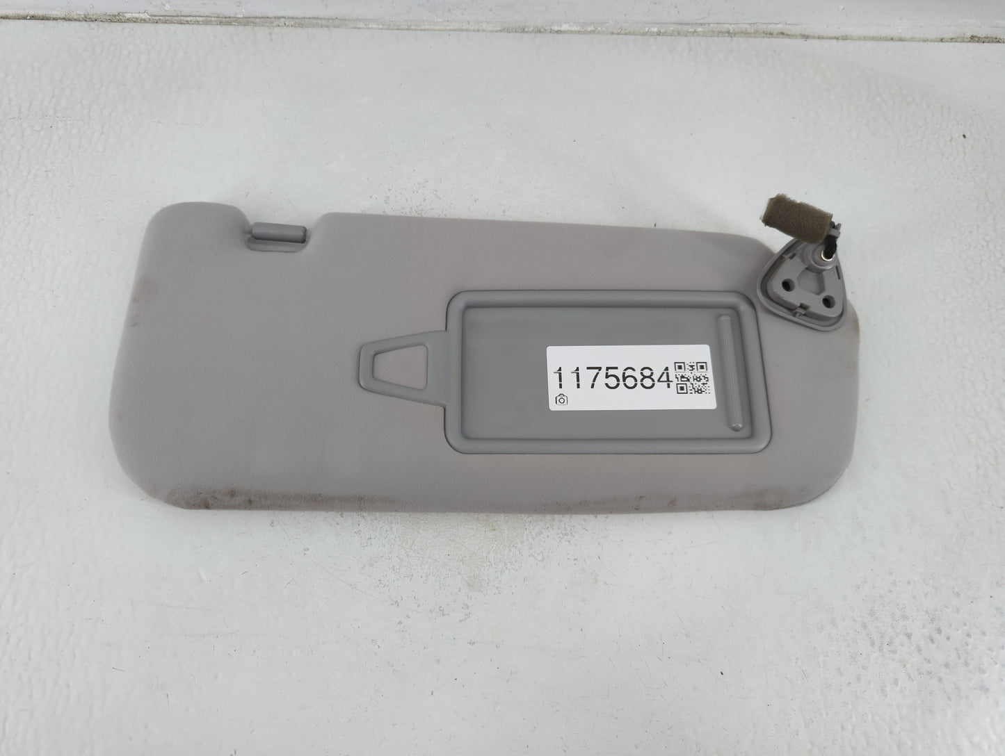 2012-2017 Hyundai Azera Sun Visor Shade Replacement Passenger Right Mirror Fits Fits 2012 2013 2014 2015 2016 2017 OEM Used 