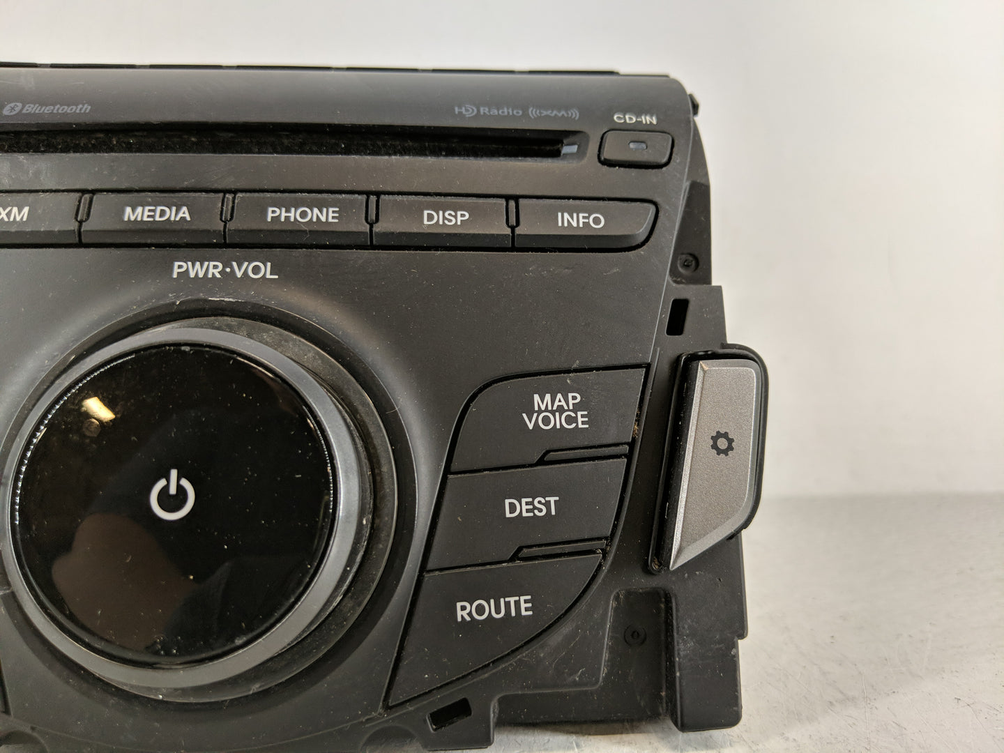 2012-2013 Hyundai Azera Radio AM FM Cd Player Receiver Replacement P/N:96560-3V4004X Fits Fits 2012 2013 OEM Used Auto Parts