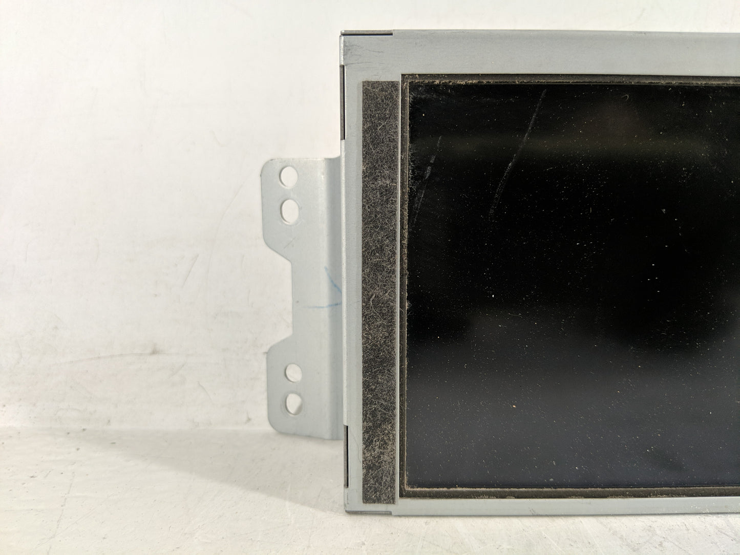 2012-2013 Hyundai Azera Information Display Screen - Oemusedautoparts1.com