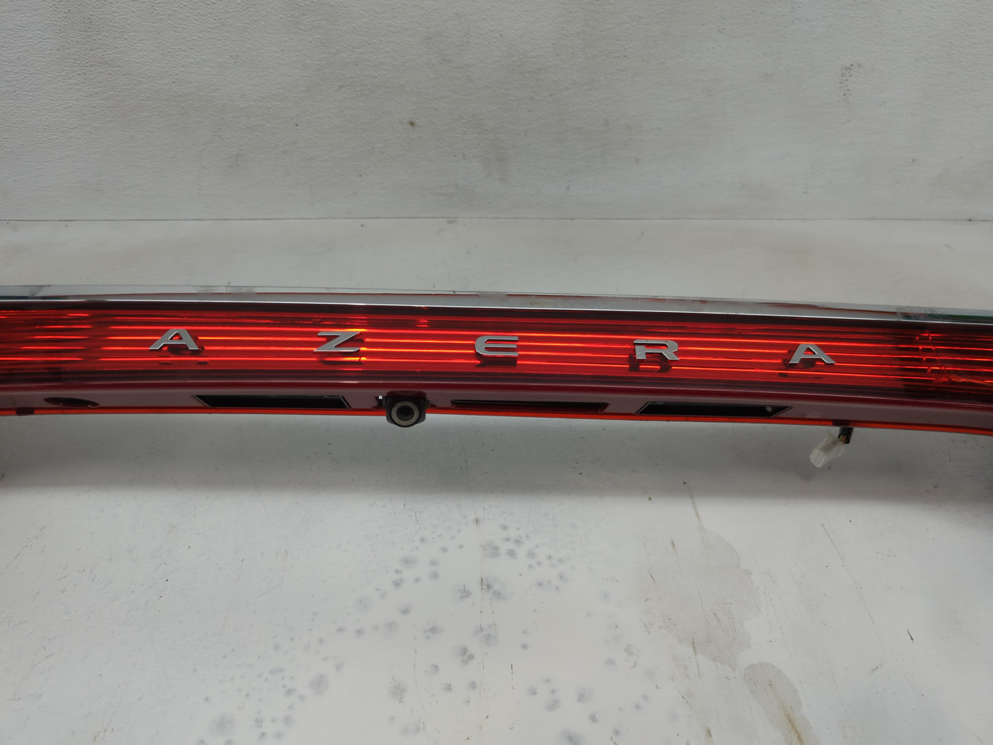2012-2015 Hyundai Azera Tail Light Assembly Driver Left OEM P/N:92401-3V33 92401-3V23, 92401-3V13 Fits Fits 2012 2013 2014 2