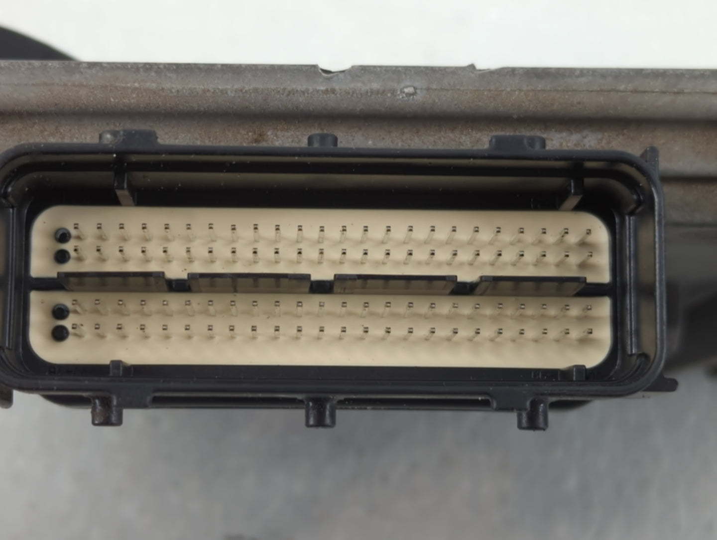 2012-2014 Hyundai Azera PCM Engine Control Computer ECU ECM PCU OEM P/N:39110-3CHN0 Fits Fits 2012 2013 2014 OEM Used Auto P