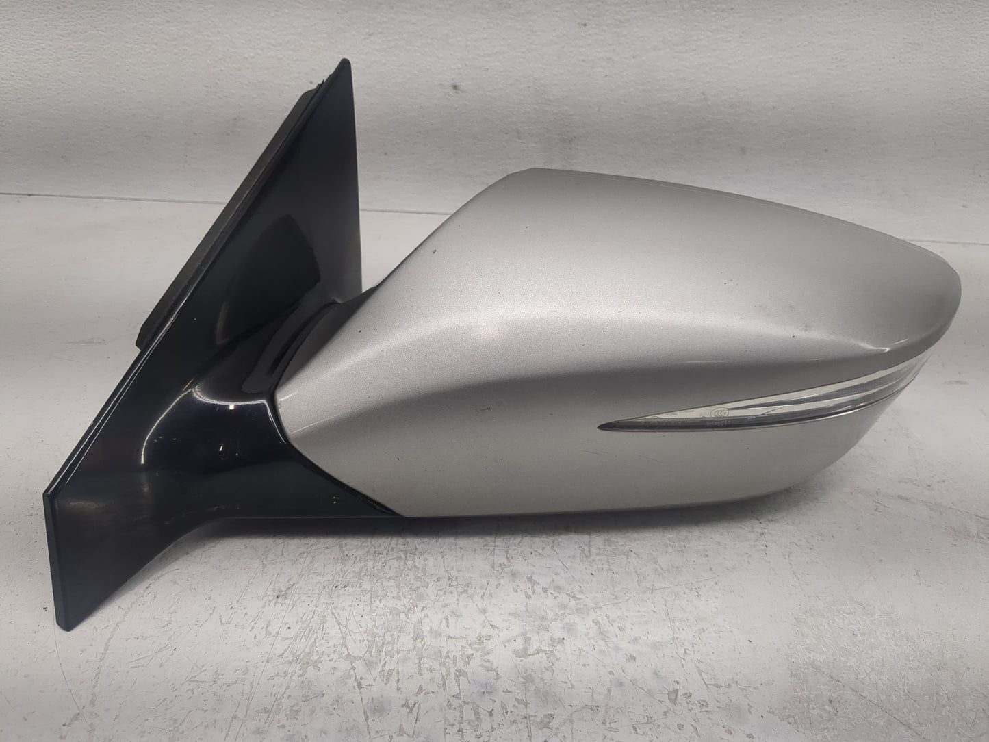 2012-2013 Hyundai Azera Side Mirror Replacement Driver Left View Door Mirror Fits Fits 2012 2013 OEM Used Auto Parts - Oemus