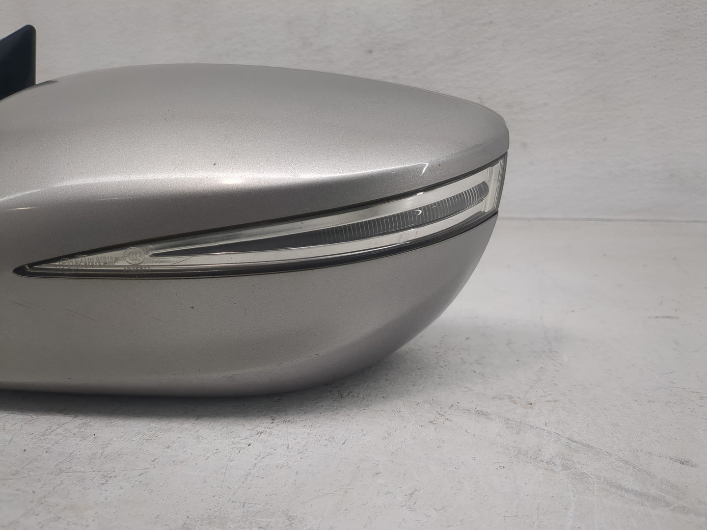 2012-2013 Hyundai Azera Side Mirror Replacement Driver Left View Door Mirror Fits Fits 2012 2013 OEM Used Auto Parts - Oemus