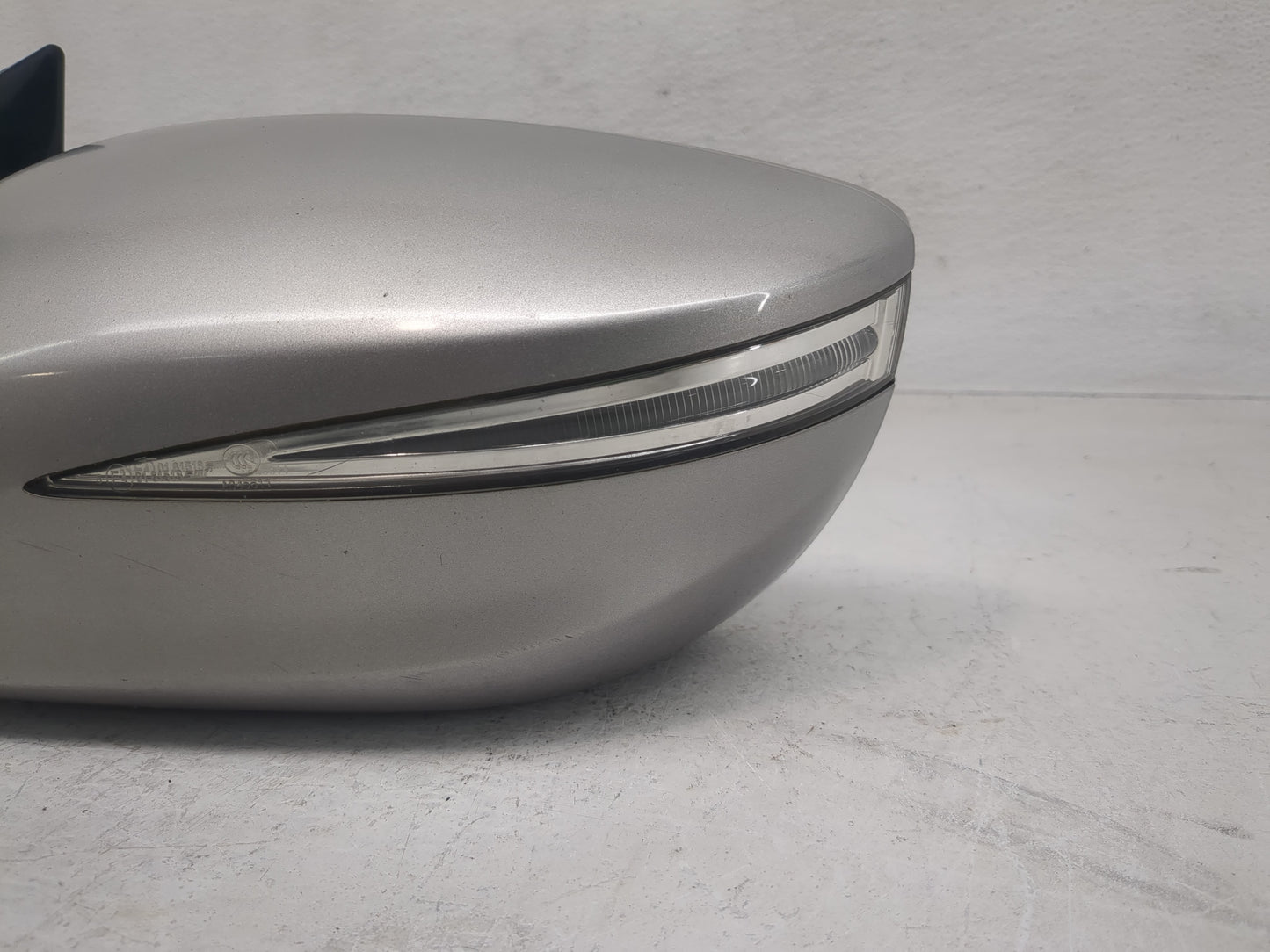 2012-2013 Hyundai Azera Side Mirror Replacement Driver Left View Door Mirror Fits Fits 2012 2013 OEM Used Auto Parts - Oemus