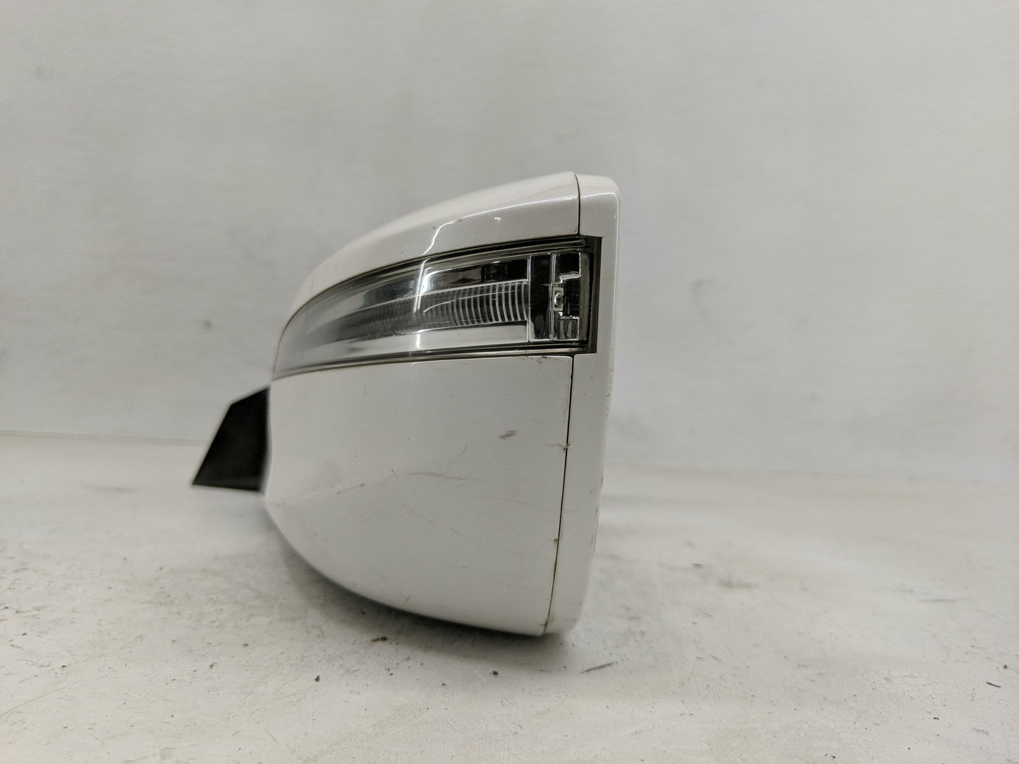 2012-2013 Hyundai Azera Side Mirror Replacement Driver Left View Door Mirror Fits Fits 2012 2013 OEM Used Auto Parts - Oemus