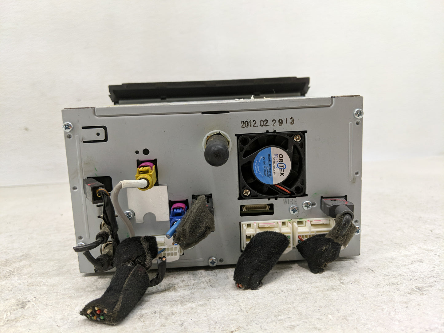 2012-2014 Hyundai Azera Radio AM FM Cd Player Receiver Replacement P/N:965603V4004X Fits Fits 2012 2013 2014 OEM Used Auto P