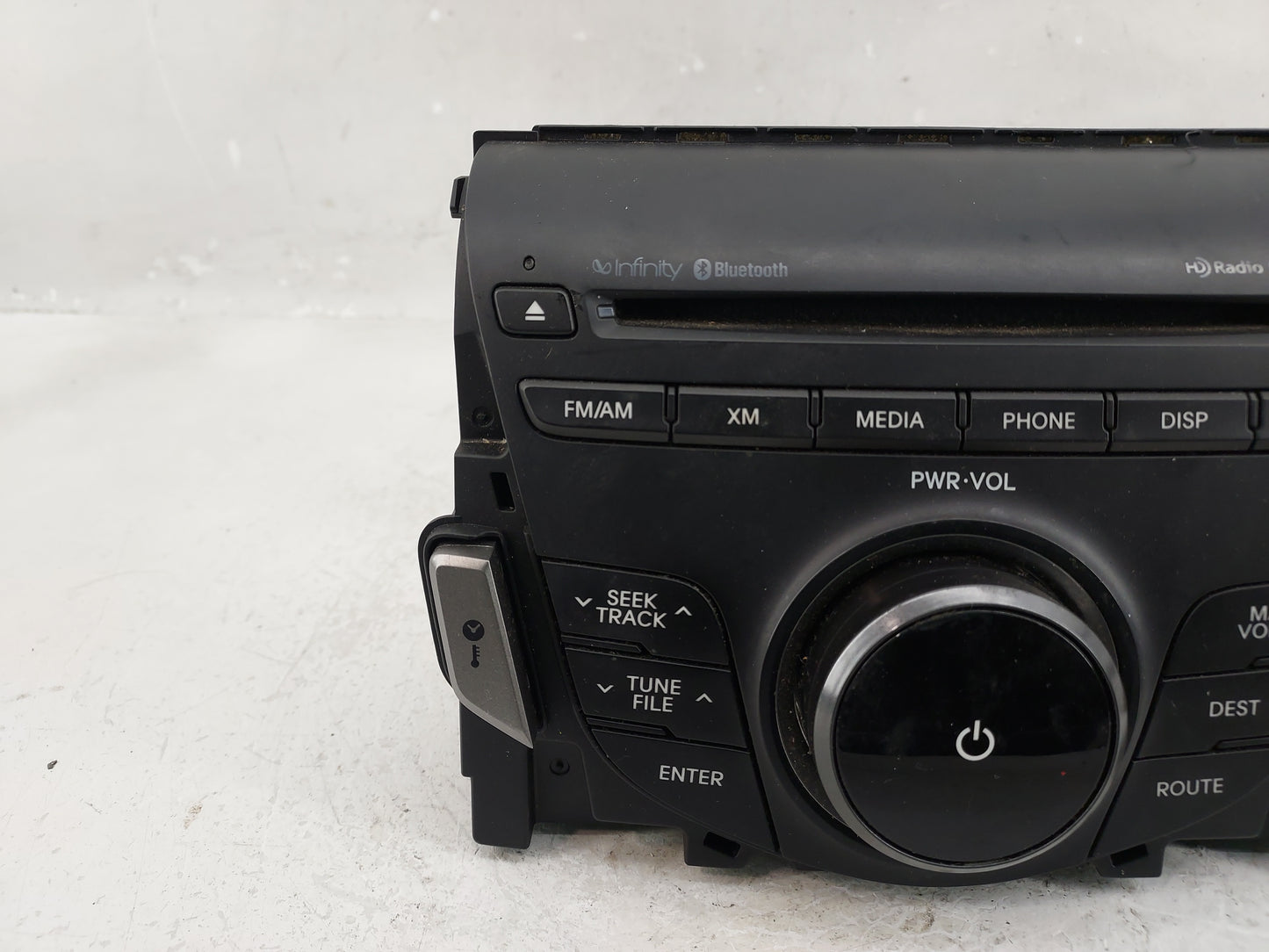 2012-2013 Hyundai Azera Radio AM FM Cd Player Receiver Replacement P/N:96560-3V4004X Fits Fits 2012 2013 OEM Used Auto Parts