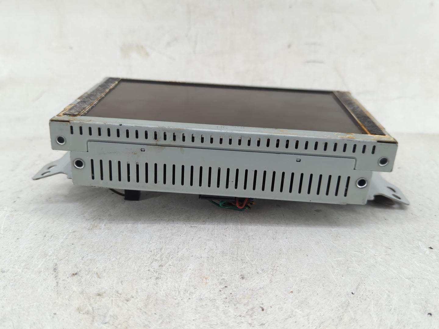 2012-2016 Hyundai Azera Information Display Screen - Oemusedautoparts1.com