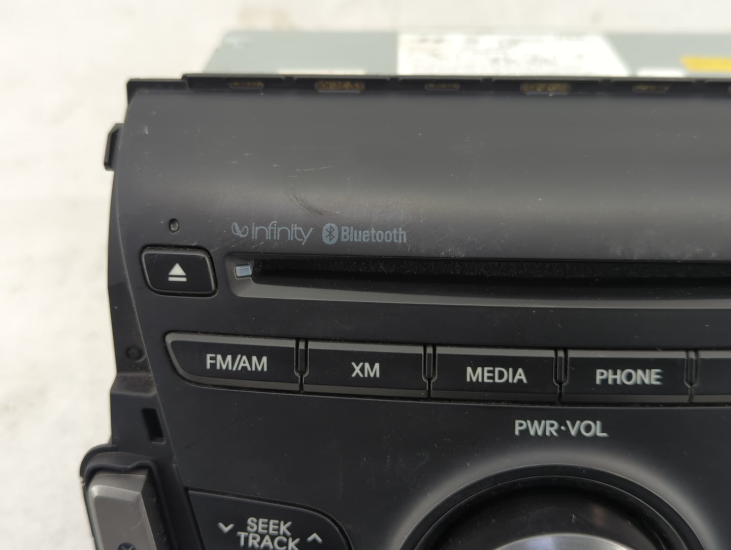 2012-2013 Hyundai Azera Radio AM FM Cd Player Receiver Replacement P/N:96560-3V4004X Fits Fits 2012 2013 OEM Used Auto Parts