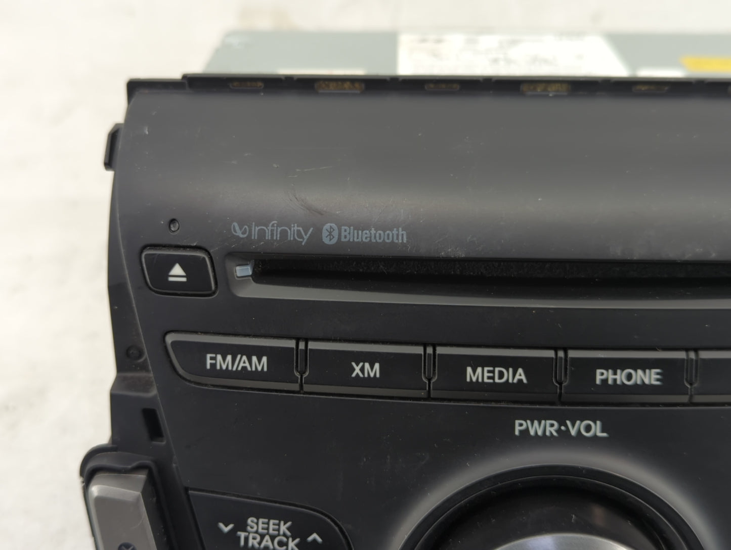 2012-2013 Hyundai Azera Radio AM FM Cd Player Receiver Replacement P/N:96560-3V4004X Fits Fits 2012 2013 OEM Used Auto Parts
