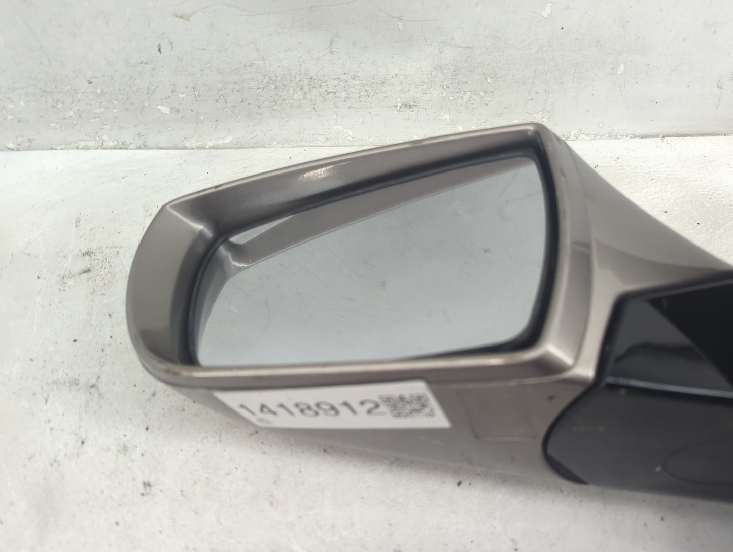 2012-2013 Hyundai Azera Driver Side View Mirror - Left Door Mirror OEM Used - Oemusedautoparts1.com