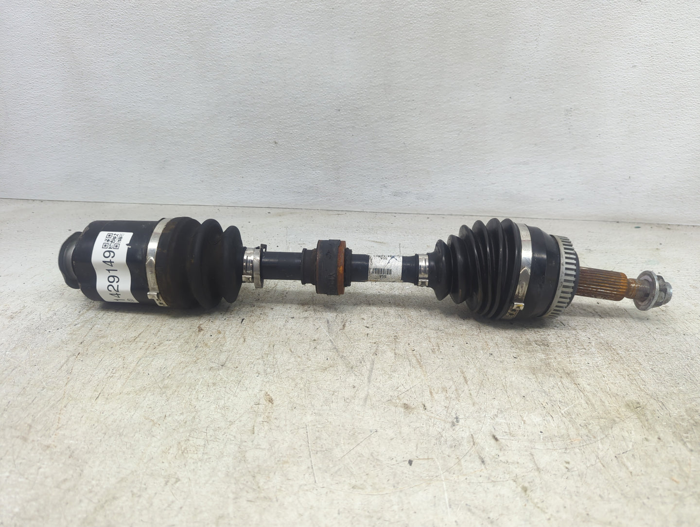 2012-2013 Hyundai Azera Axle Shaft Front Passenger Cv C/v - Oemusedautoparts1.com