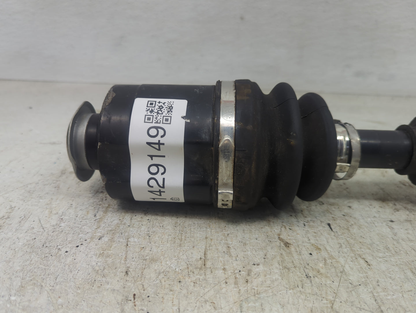 2012-2013 Hyundai Azera Axle Shaft Front Passenger Cv C/v - Oemusedautoparts1.com