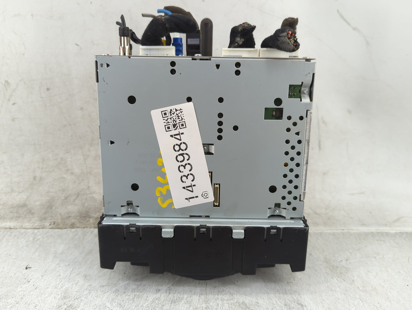 2012-2013 Hyundai Azera Radio AM FM Cd Player Receiver Replacement P/N:96560-3V4004X AN240HGANA4X Fits Fits 2012 2013 OEM Us