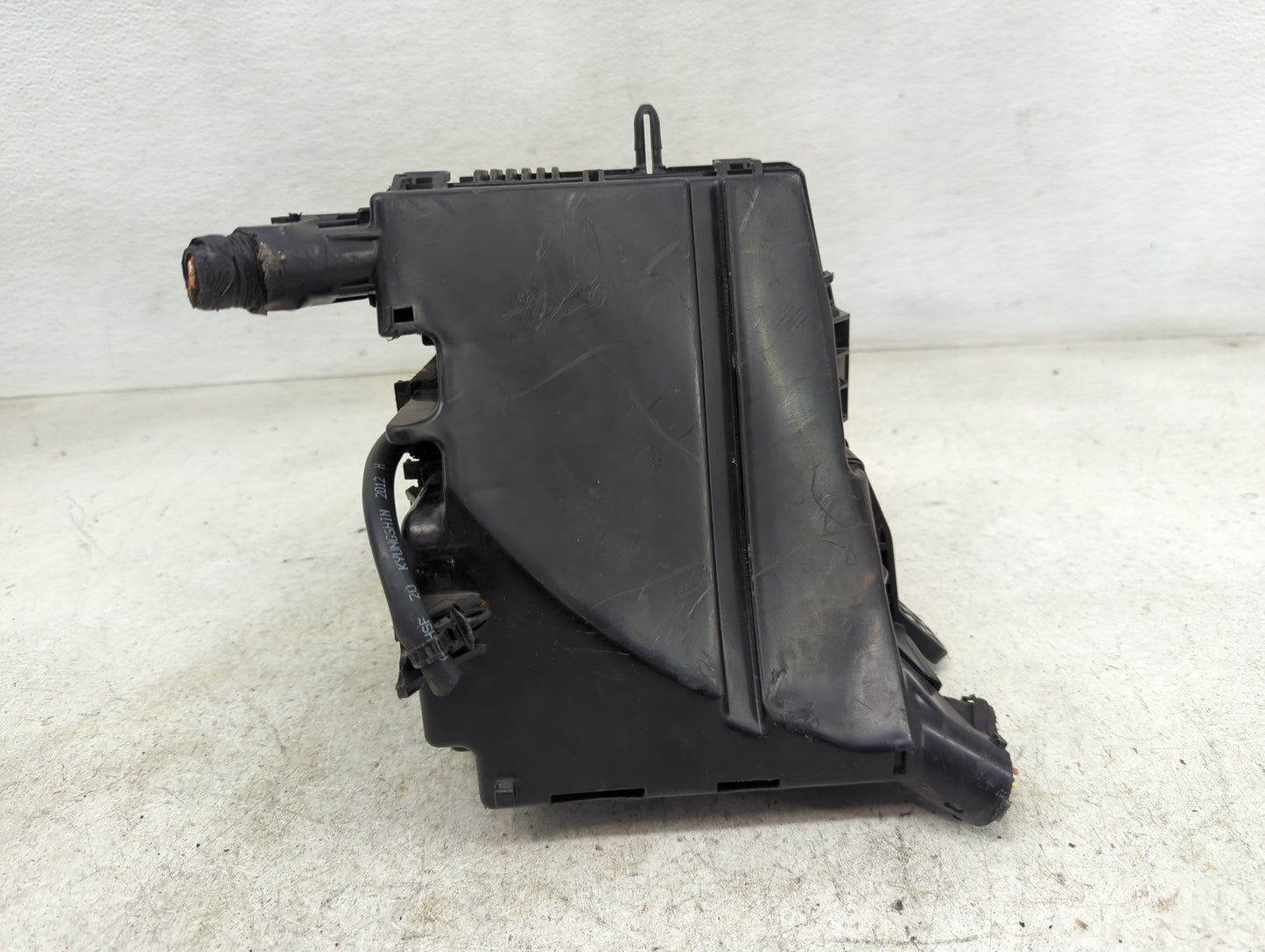 2012-2013 Hyundai Azera Fusebox Fuse Box Panel Relay Module P/N:1204041037 1204120089, 91205-3V Fits Fits 2012 2013 OEM Used