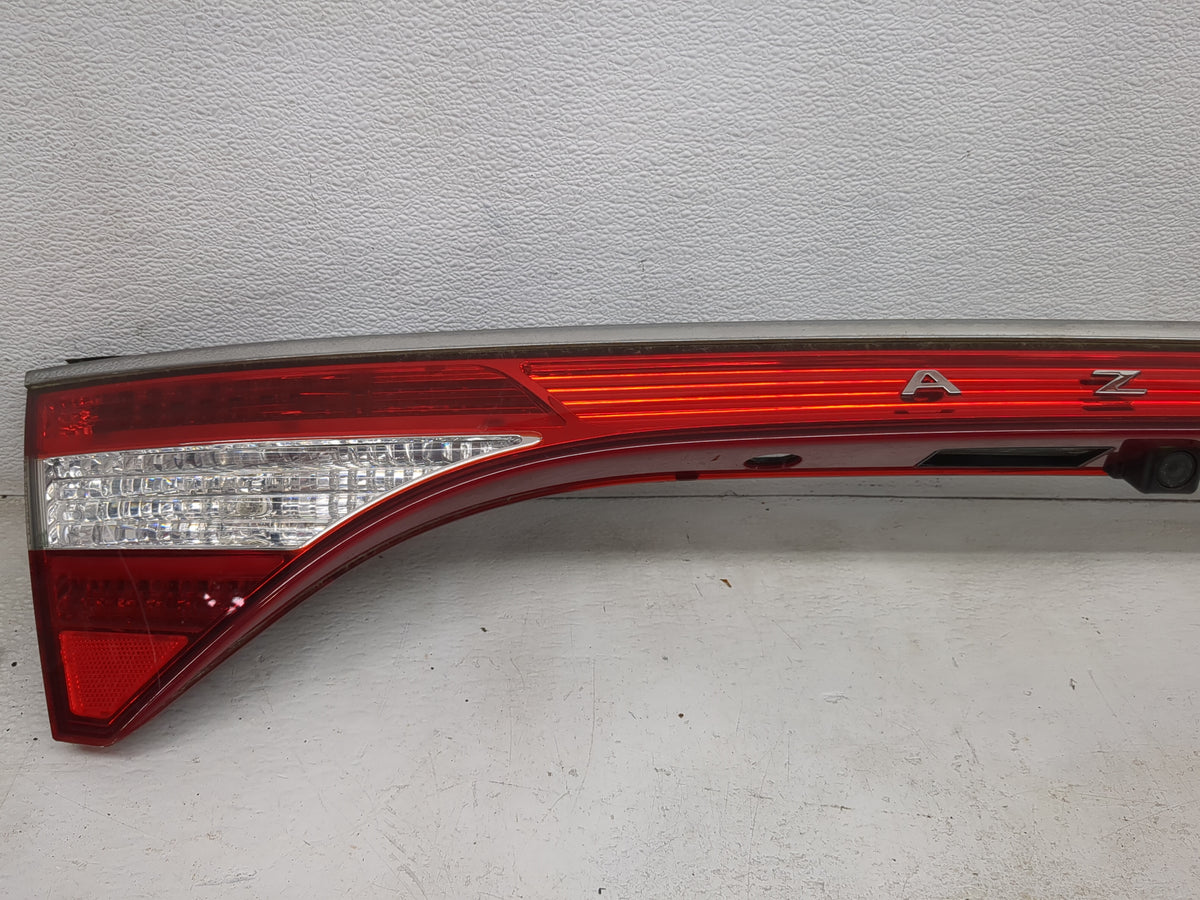 2012-2015 Hyundai Azera Rear Center Lid Brake Light Tail Light Red - Oemusedautoparts1.com