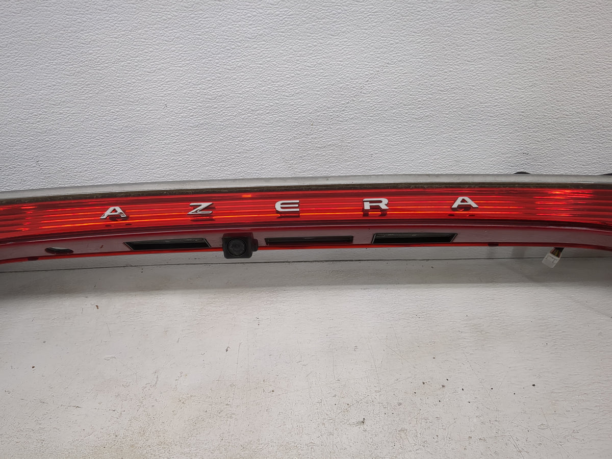 2012-2015 Hyundai Azera Rear Center Lid Brake Light Tail Light Red - Oemusedautoparts1.com