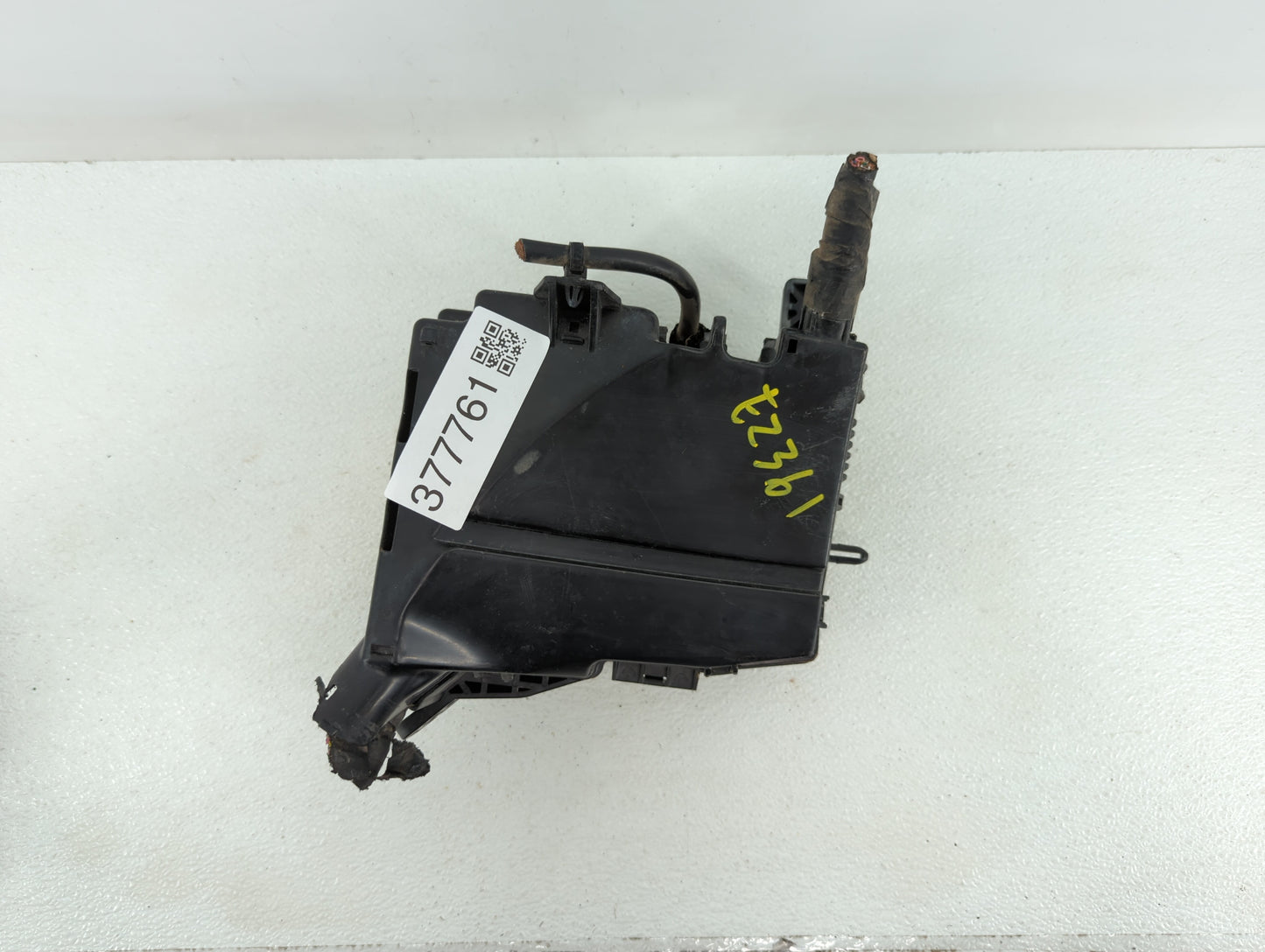 2012-2013 Hyundai Azera Fusebox Fuse Box Panel Relay Module P/N:912063V040 Fits Fits 2012 2013 OEM Used Auto Parts - Oemused