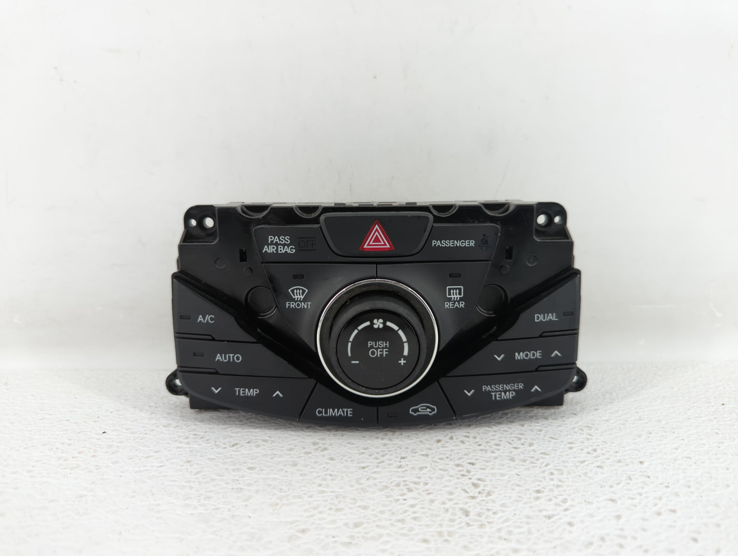 2012-2013 Hyundai Azera Climate Control Module Temperature AC/Heater Replacement P/N:97250-3V5504X 97250-3V551 Fits Fits 201