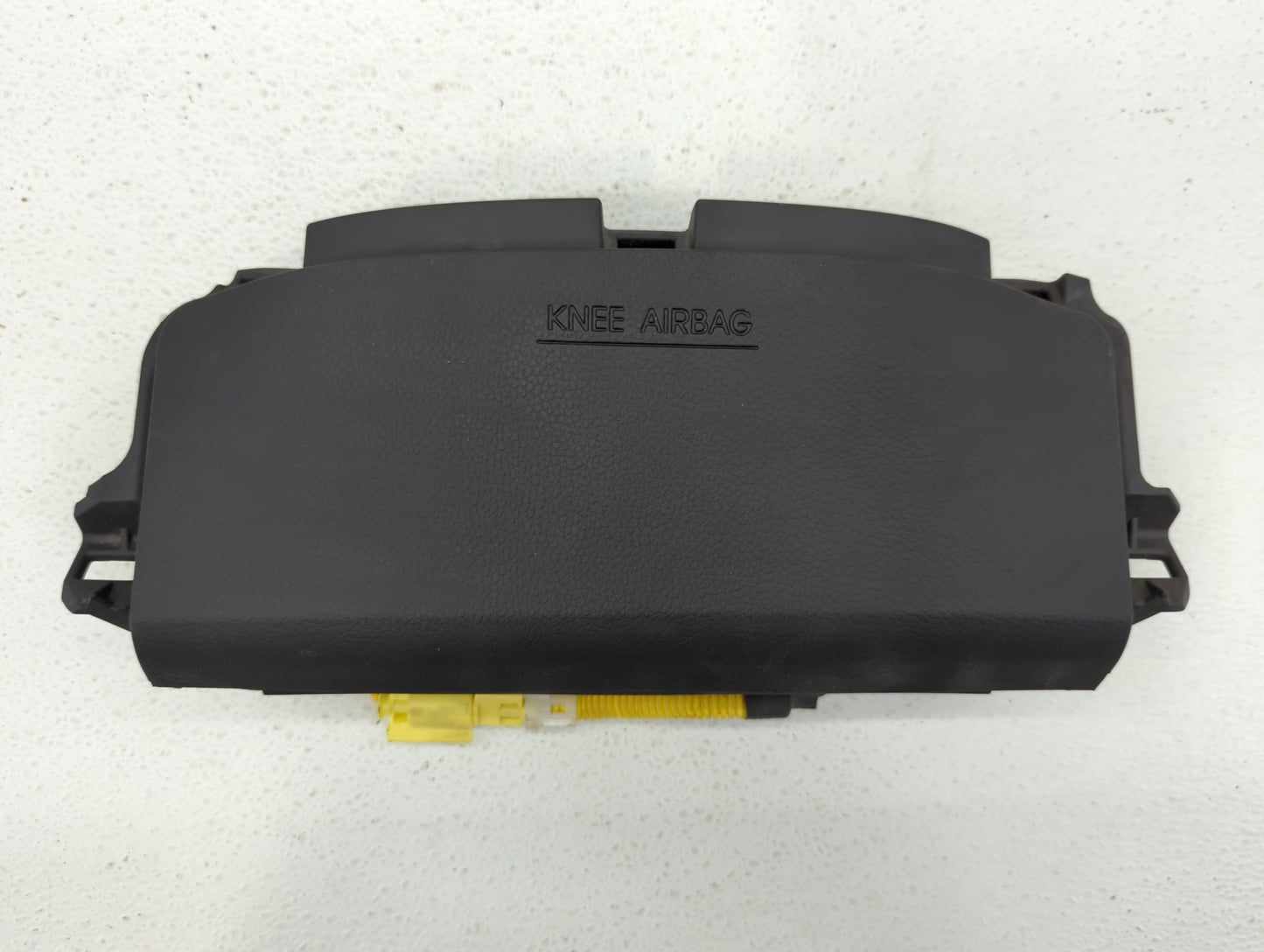 2012 Hyundai Azera Air Bag Passenger Right Knee OEM P/N:56970-3V500 Fits OEM Used Auto Parts - Oemusedautoparts1.com