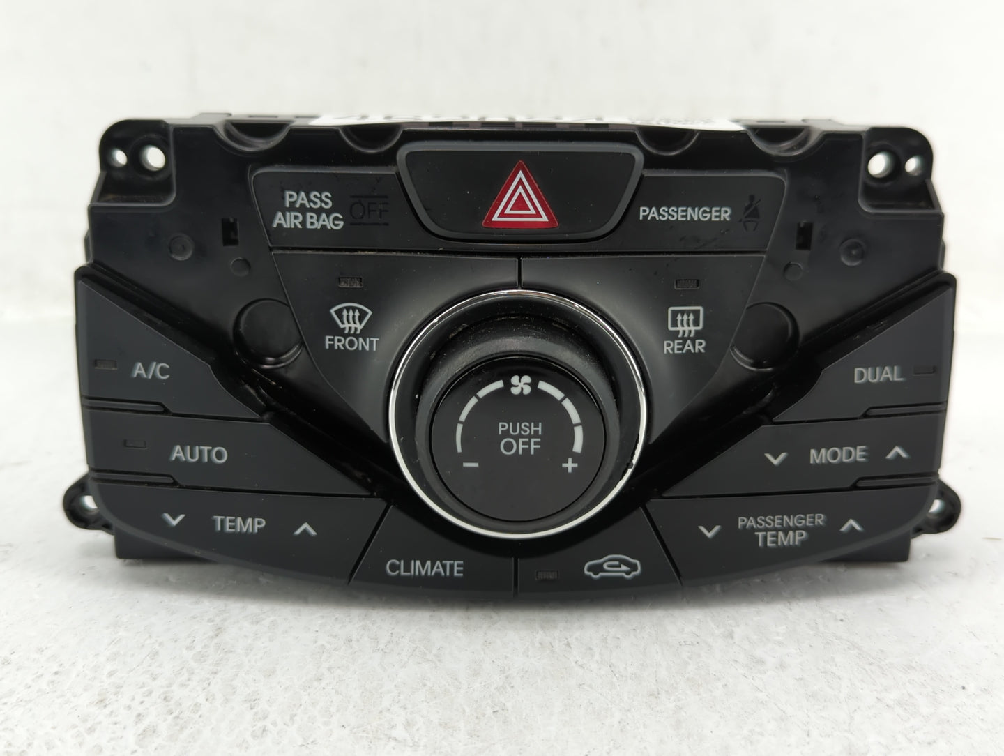 2012-2013 Hyundai Azera Climate Control Module Temperature AC/Heater Replacement P/N:97250-3V5504X 97250-3V551 Fits Fits 201