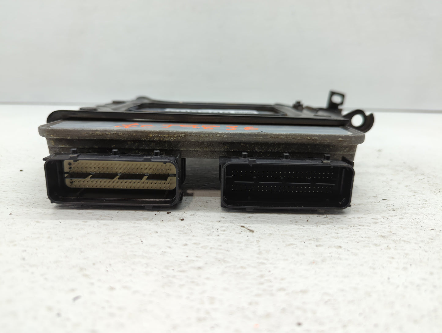 2012-2014 Hyundai Azera PCM Engine Control Computer ECU ECM PCU OEM P/N:39110-3CHN0 Fits Fits 2012 2013 2014 OEM Used Auto P