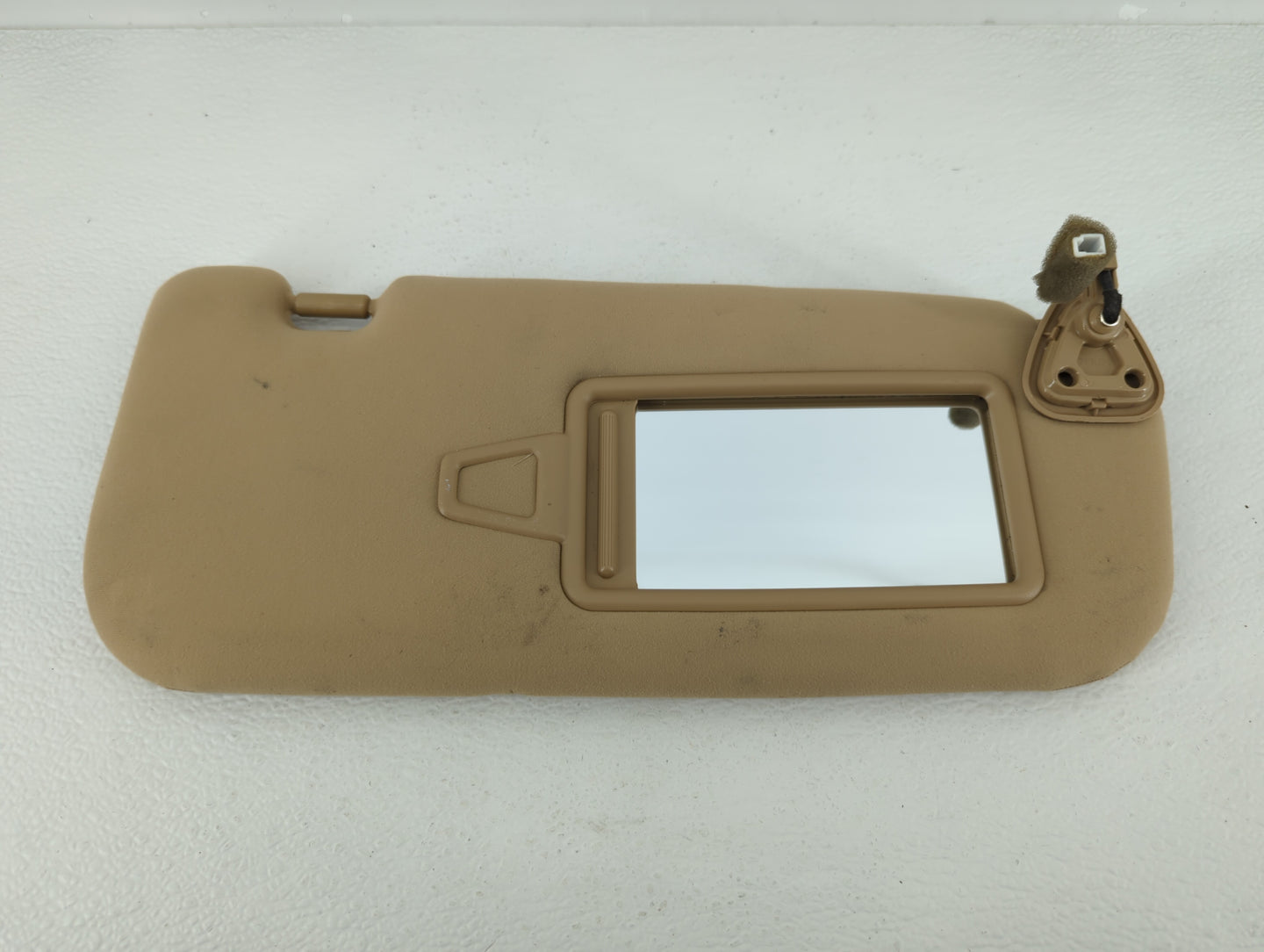 2012-2017 Hyundai Azera Sun Visor Shade Replacement Passenger Right Mirror Fits Fits 2012 2013 2014 2015 2016 2017 OEM Used 