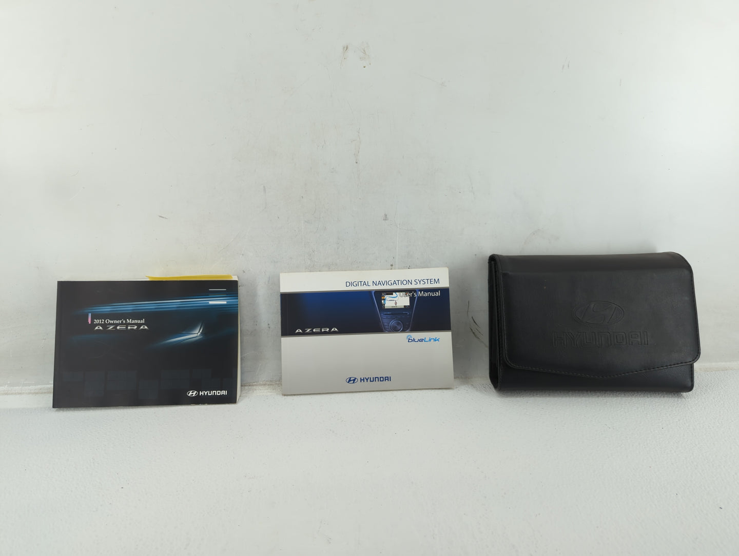2012 Hyundai Azera Owners Manual Book Guide OEM Used Auto Parts - Oemusedautoparts1.com