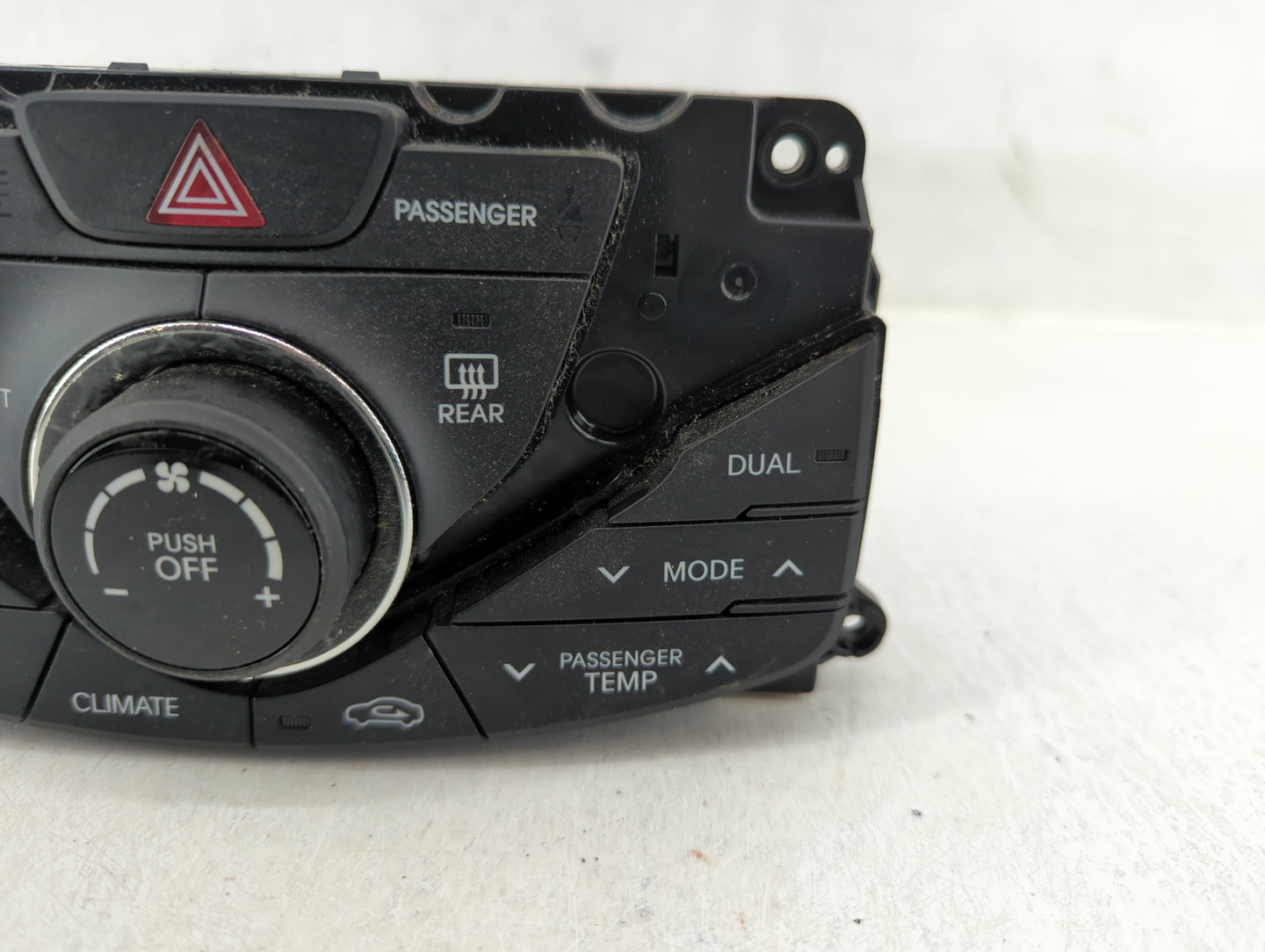 2012-2013 Hyundai Azera Climate Control Module Temperature AC/Heater Replacement P/N:97250-3V5504X Fits Fits 2012 2013 OEM U
