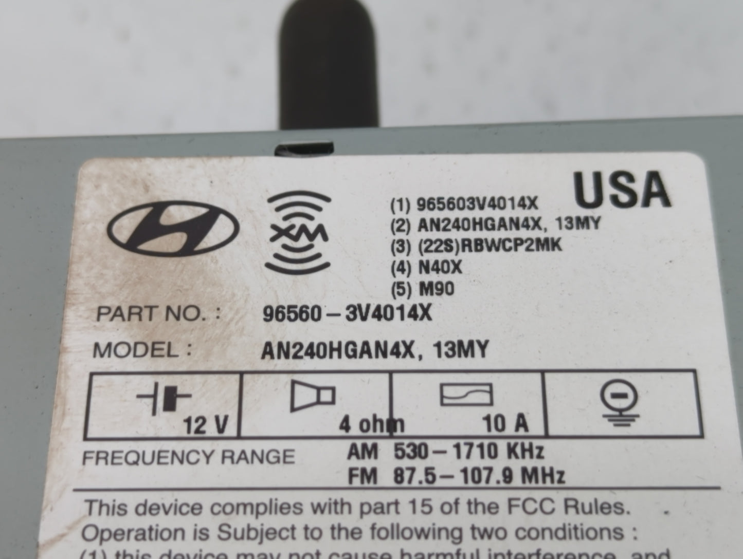 2012-2013 Hyundai Azera Am Fm Cd Player Radio Receiver - Oemusedautoparts1.com