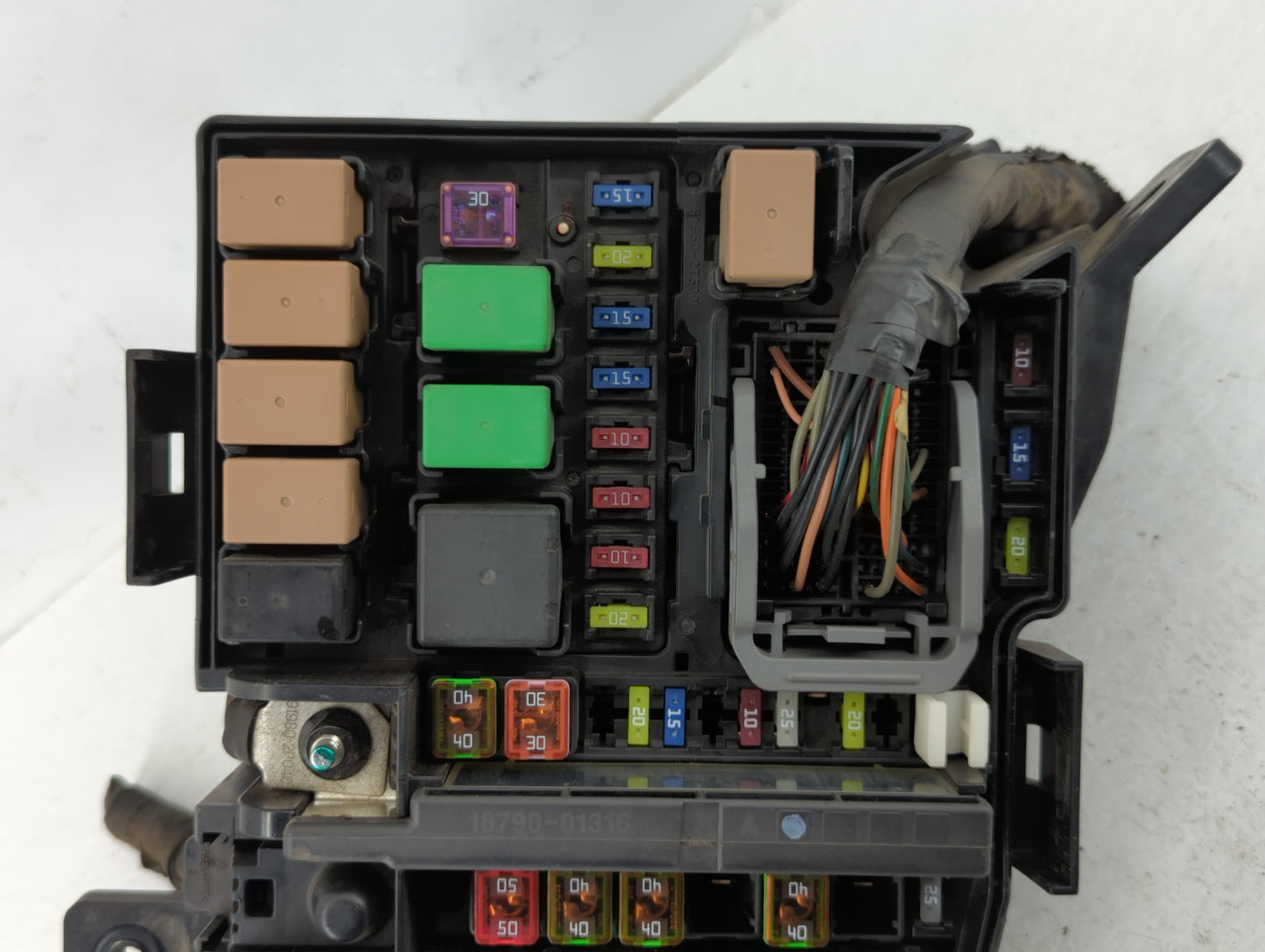 2012-2013 Hyundai Azera Fusebox Fuse Box Panel Relay Module P/N:1201010379 1112260651, 912063V040 Fits Fits 2012 2013 OEM Us