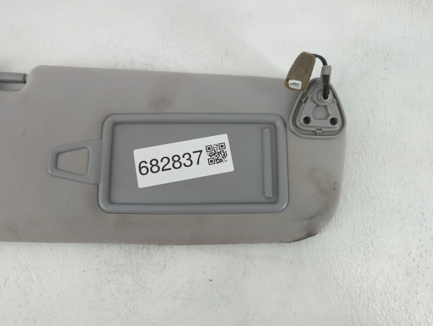 2012-2017 Hyundai Azera Sun Visor Shade Replacement Driver Left Mirror Fits Fits 2012 2013 2014 2015 2016 2017 OEM Used Auto