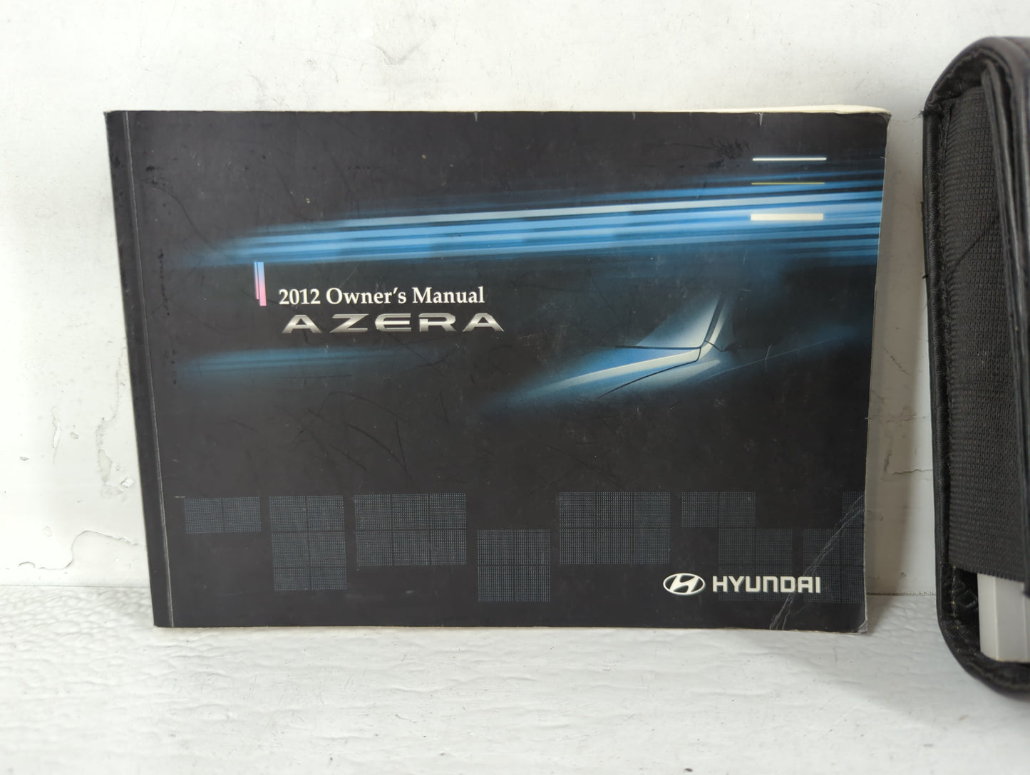 2012 Hyundai Azera Owners Manual Book Guide P/N:A3V0-EU1DA OEM Used Auto Parts - Oemusedautoparts1.com