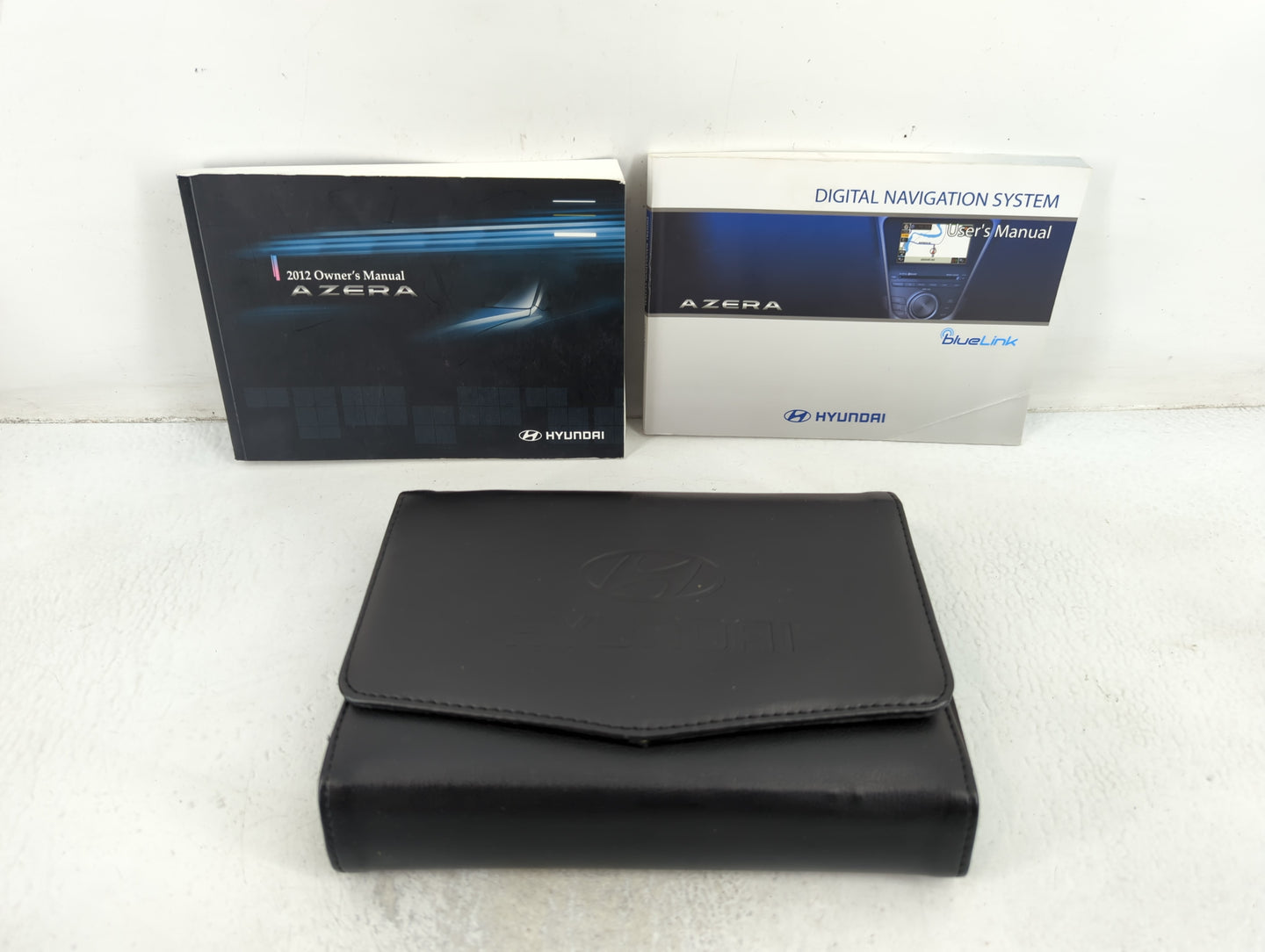 2012 Hyundai Azera Owners Manual Book Guide P/N:A3V0-EU24E OEM Used Auto Parts - Oemusedautoparts1.com
