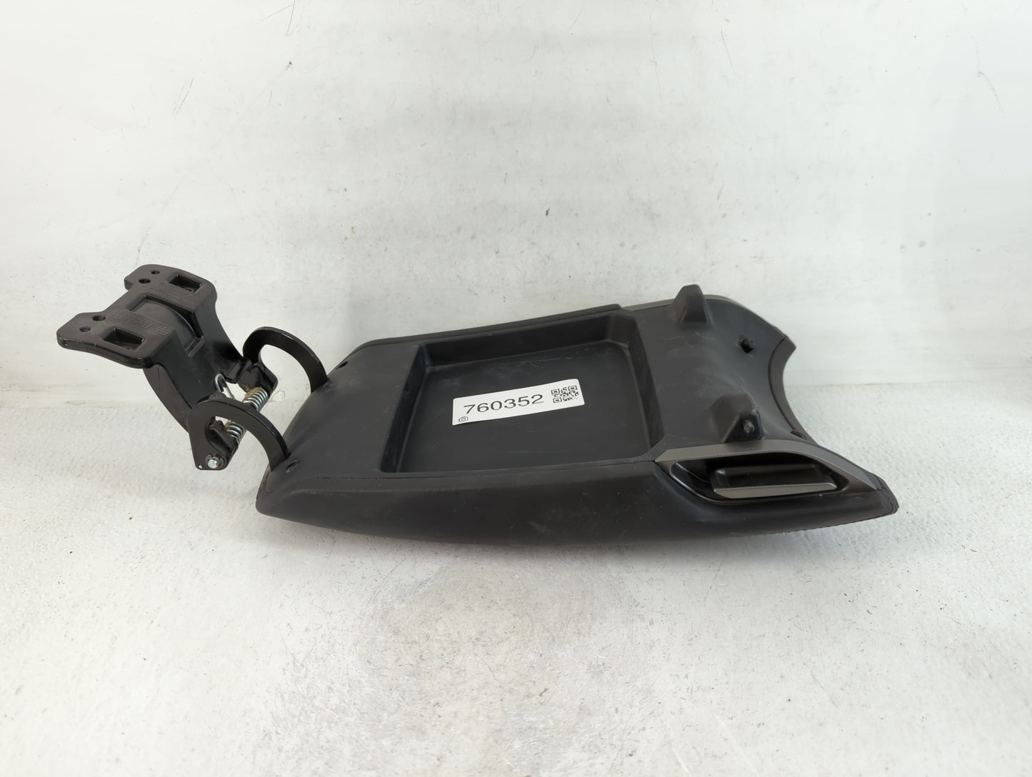 2012 Hyundai Azera Center Console Armrest Cover Lid Fits OEM Used Auto Parts - Oemusedautoparts1.com