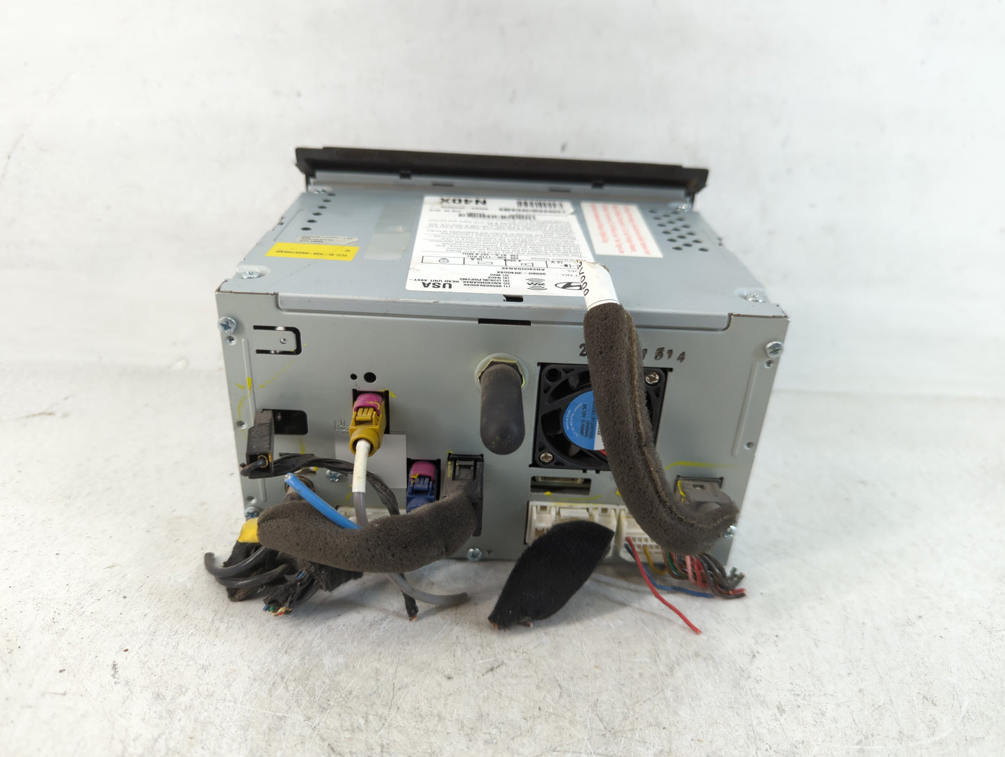 2012-2013 Hyundai Azera Am Fm Cd Player Radio Receiver - Oemusedautoparts1.com