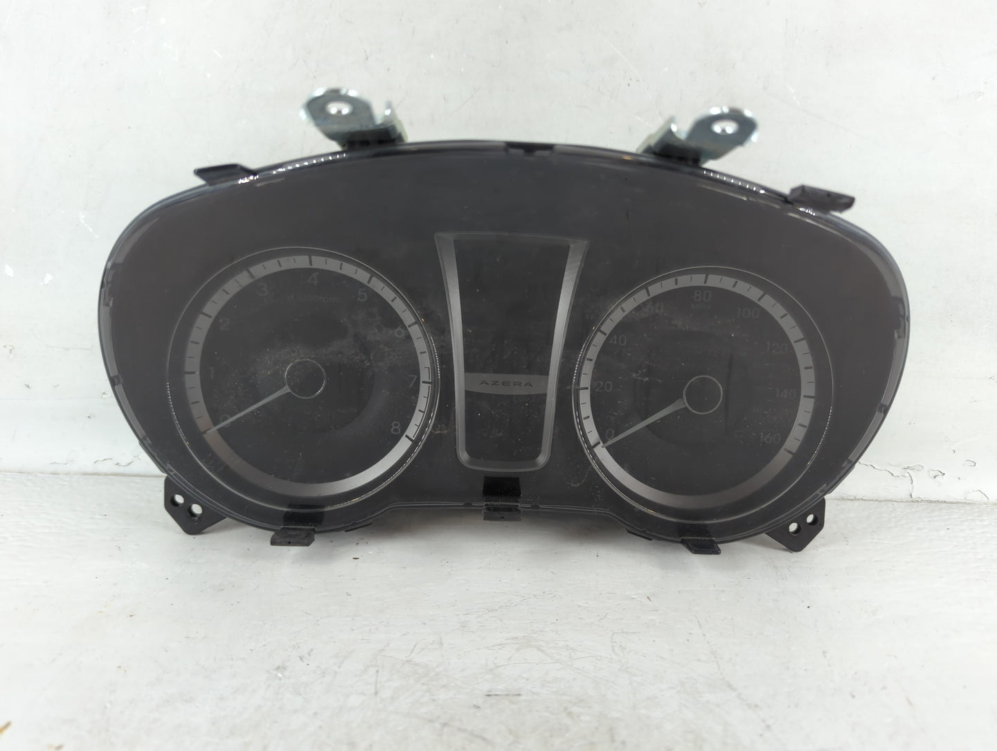 2012-2013 Hyundai Azera Instrument Cluster Speedometer Gauges P/N:94001-3V100 Fits Fits 2012 2013 OEM Used Auto Parts - Oemu