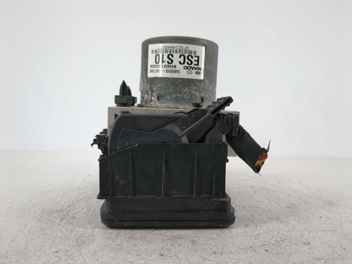 2011-2013 Hyundai Elantra ABS Pump Control Module Replacement P/N:58920-3X700 Fits Fits 2011 2012 2013 OEM Used Auto Parts -