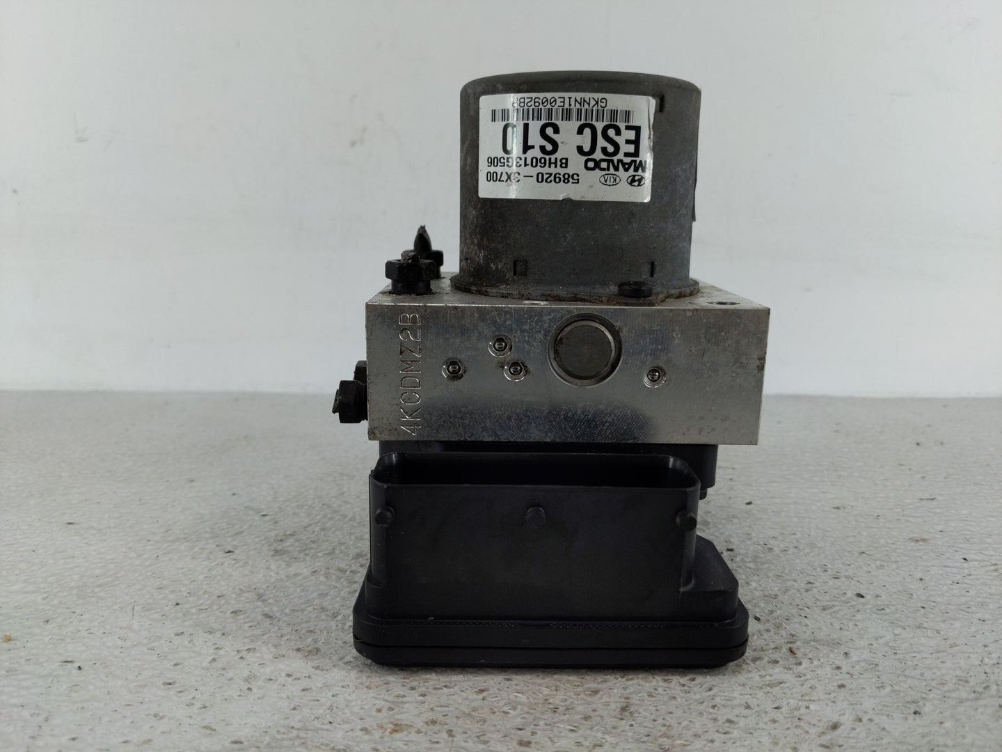 2011-2013 Hyundai Elantra ABS Pump Control Module Replacement P/N:58920-3X700 Fits Fits 2011 2012 2013 OEM Used Auto Parts -