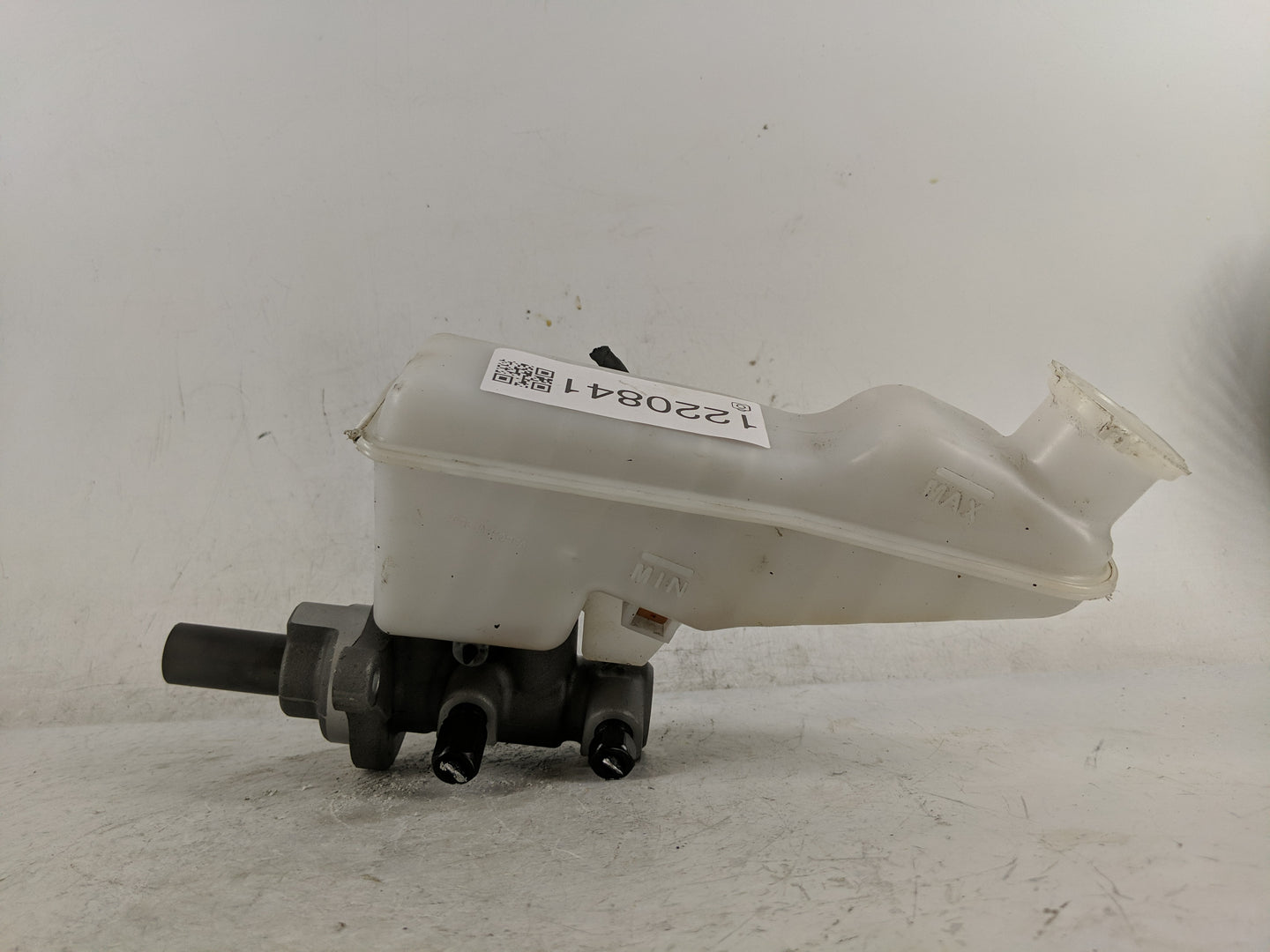 2011-2016 Hyundai Elantra Brake Master Cylinder - Oemusedautoparts1.com