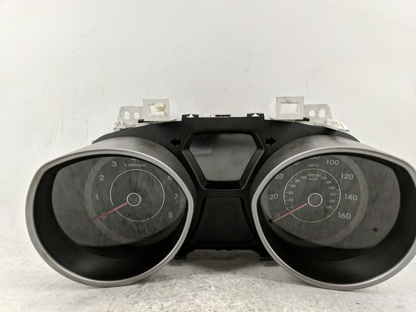 2012 Hyundai Elantra Instrument Cluster Speedometer Gauges P/N:11002-140400H 94001-3X270 Fits OEM Used Auto Parts - Oemuseda