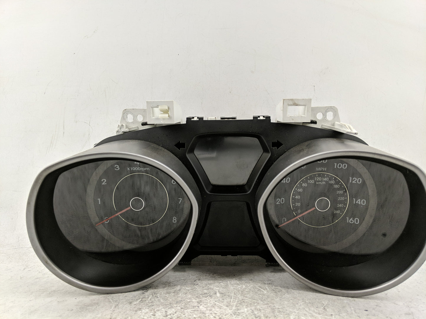 2012 Hyundai Elantra Instrument Cluster Speedometer Gauges P/N:11002-140400H 94001-3X270 Fits OEM Used Auto Parts - Oemuseda