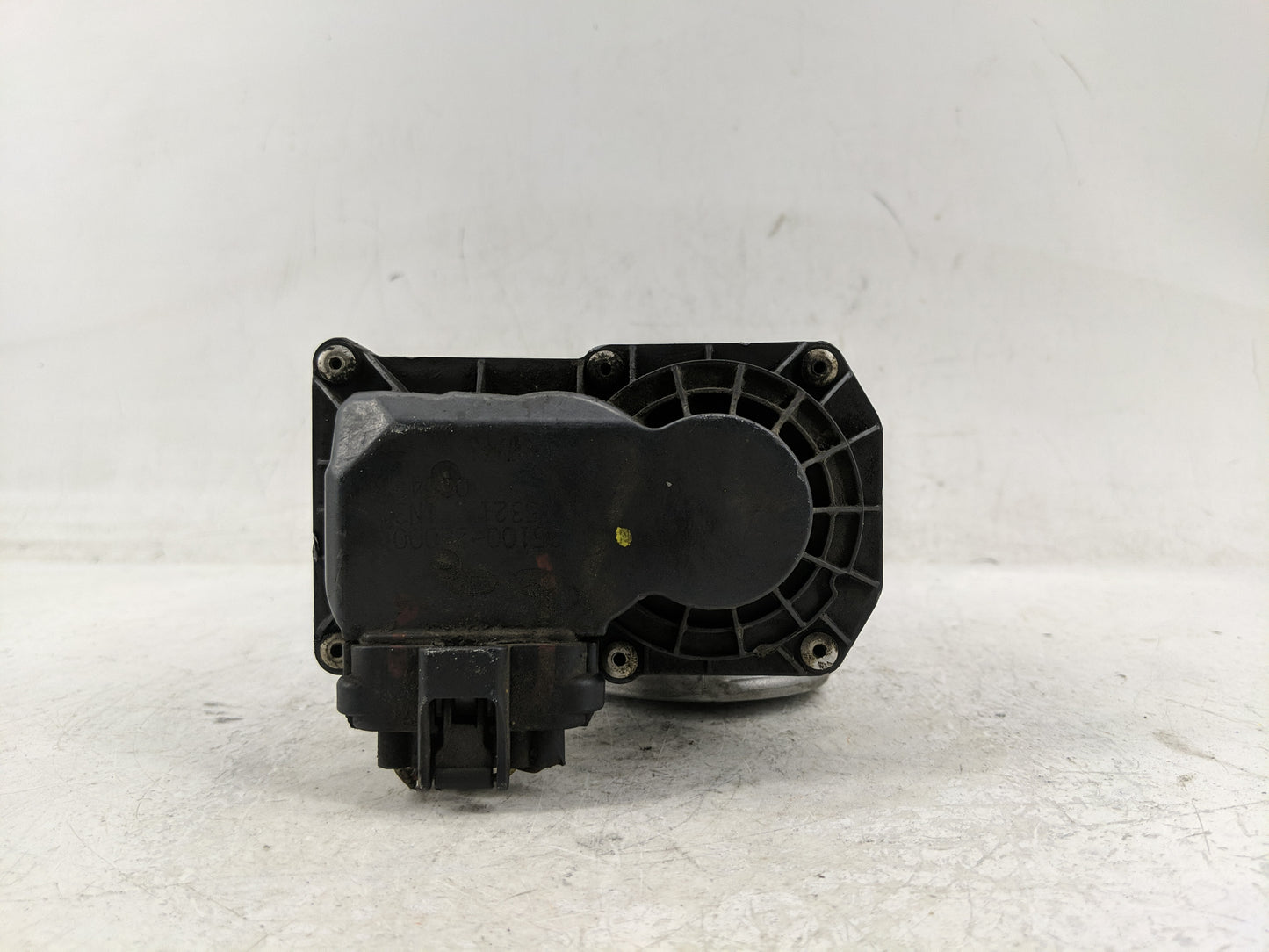 2011-2020 Hyundai Elantra Throttle Body Fits Fits 2011 2012 2013 2014 2015 2016 2017 2018 2019 2020 2021 OEM Used Auto Parts