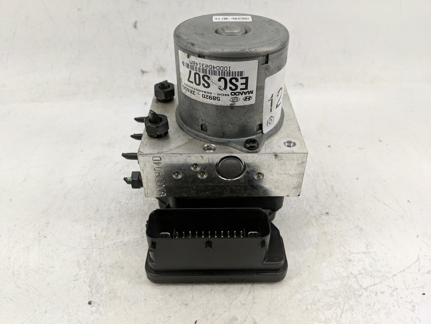 2011-2013 Hyundai Elantra ABS Pump Control Module Replacement P/N:BE6003G507 Fits Fits 2011 2012 2013 OEM Used Auto Parts - 