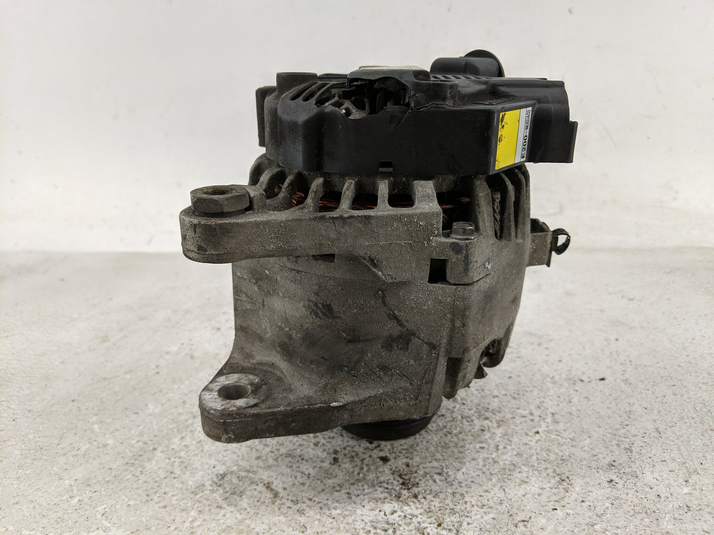2011-2018 Hyundai Elantra Alternator Replacement Generator Charging Assembly Engine OEM P/N:37300-2E200 2610428 Fits OEM Use