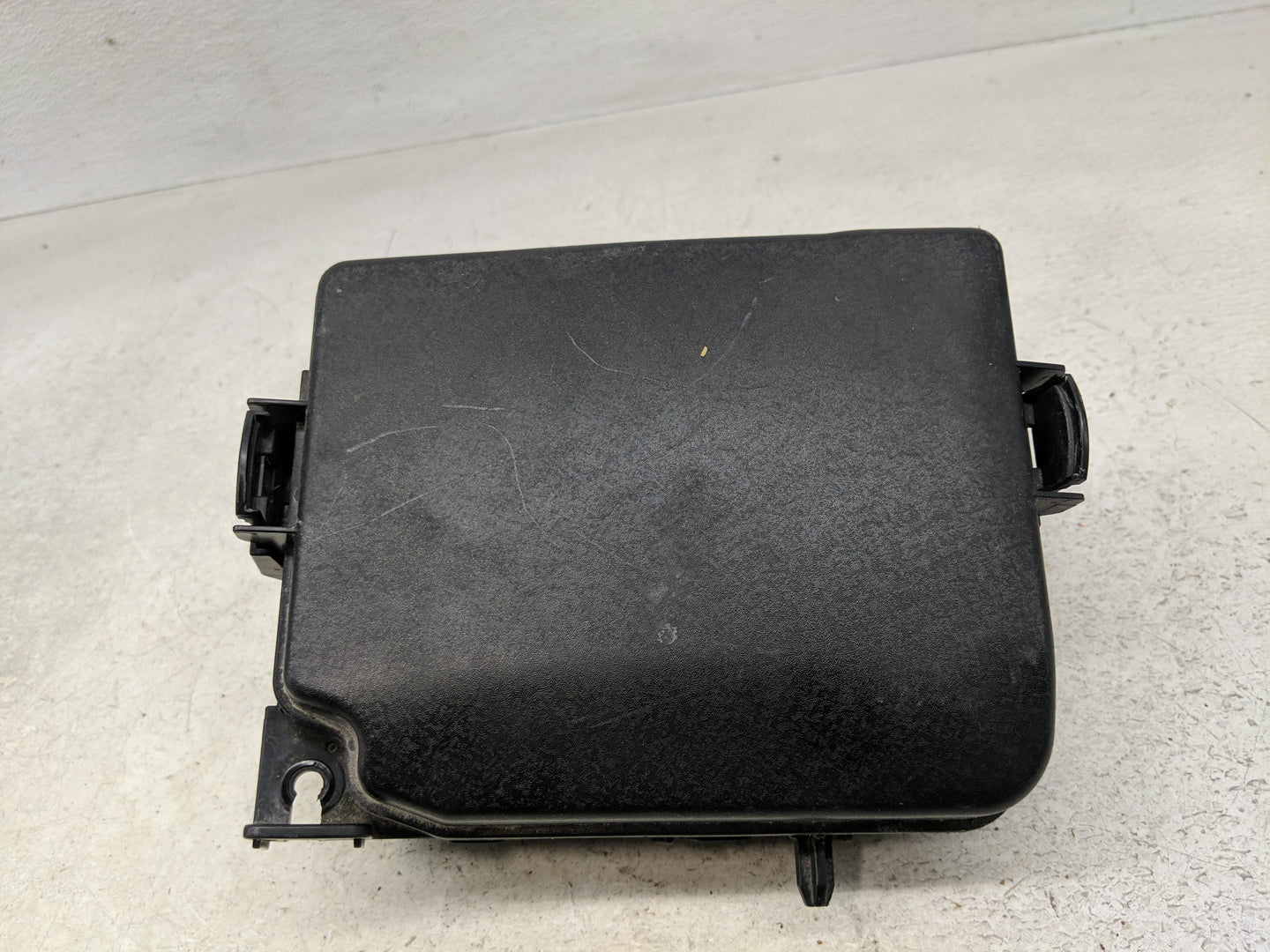 2011-2013 Hyundai Elantra Fusebox Fuse Box Panel Relay Module P/N:91950-3X711 Fits Fits 2011 2012 2013 OEM Used Auto Parts -