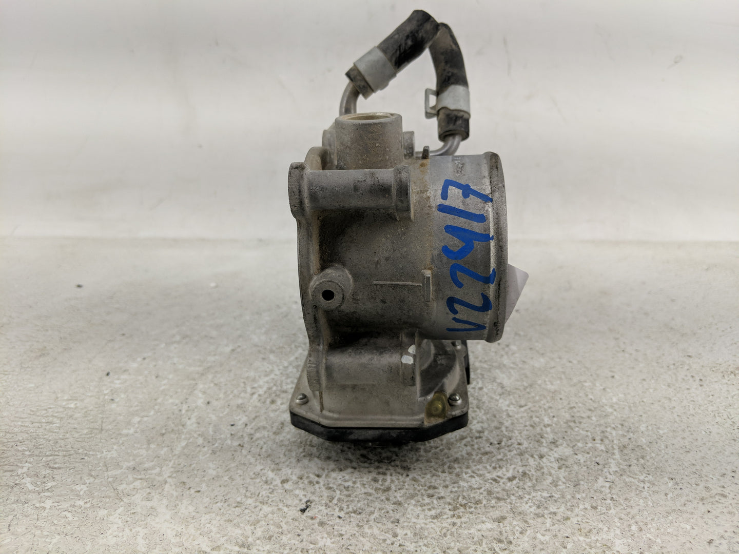 2011-2020 Hyundai Elantra Throttle Body P/N:35100-2E000 Fits Fits 2011 2012 2013 2014 2015 2016 2017 2018 2019 2020 2021 OEM
