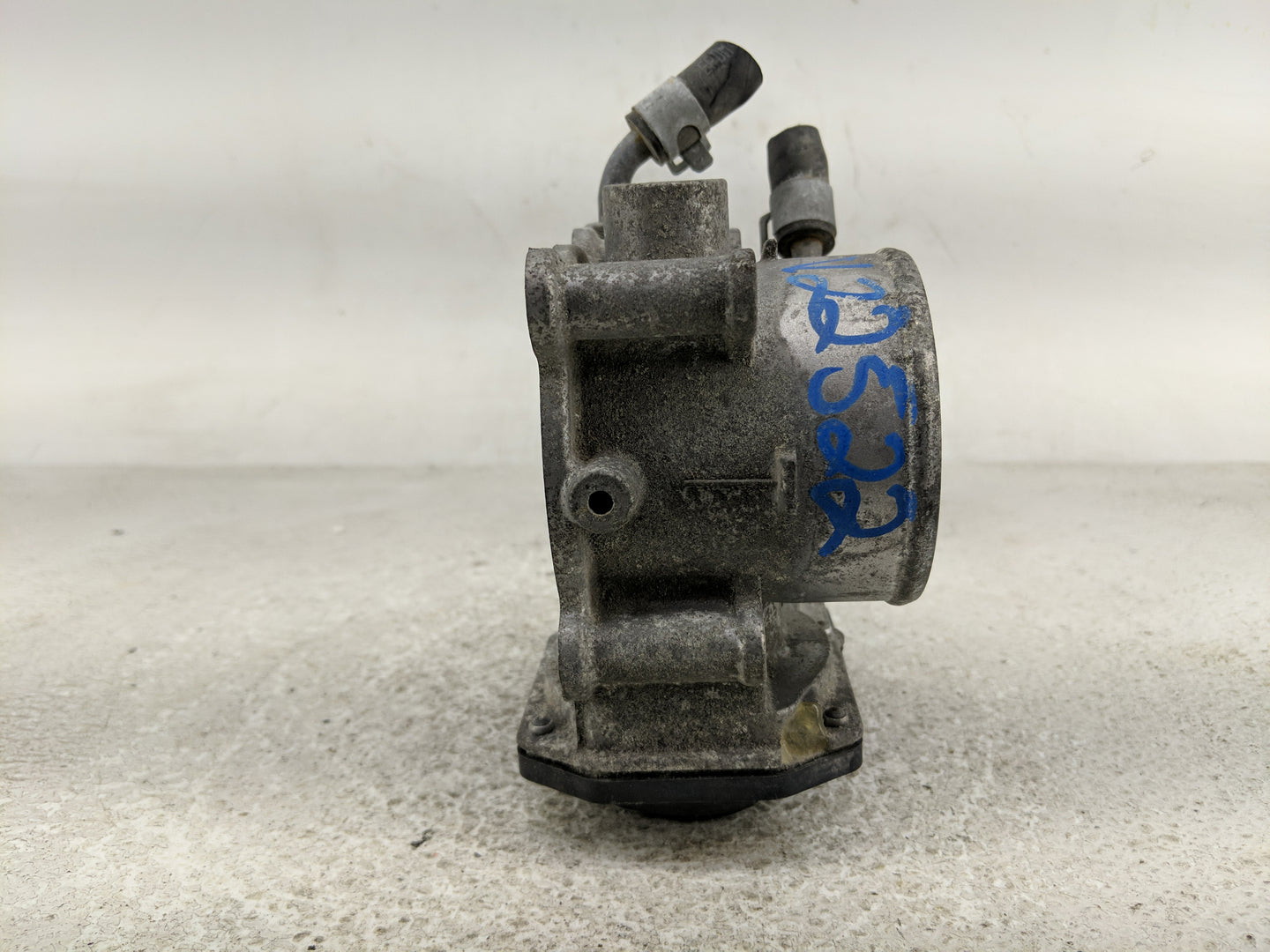 2011-2020 Hyundai Elantra Throttle Body P/N:35100-2E000 Fits Fits 2011 2012 2013 2014 2015 2016 2017 2018 2019 2020 2021 OEM