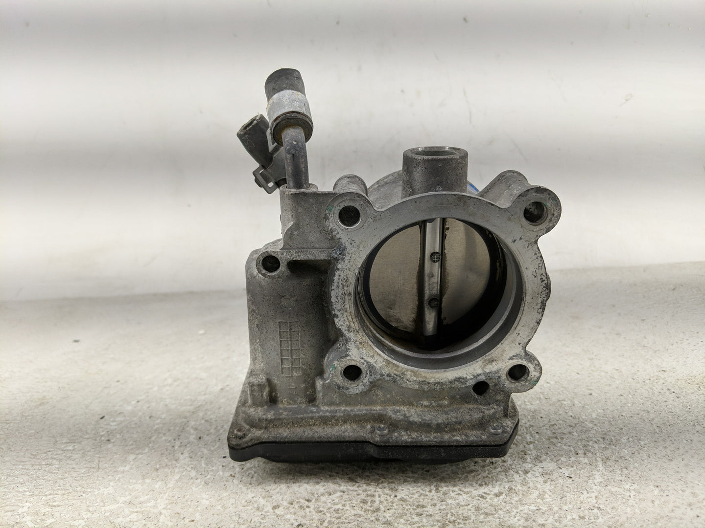 2011-2020 Hyundai Elantra Throttle Body P/N:35100-2E000 Fits Fits 2011 2012 2013 2014 2015 2016 2017 2018 2019 2020 2021 OEM